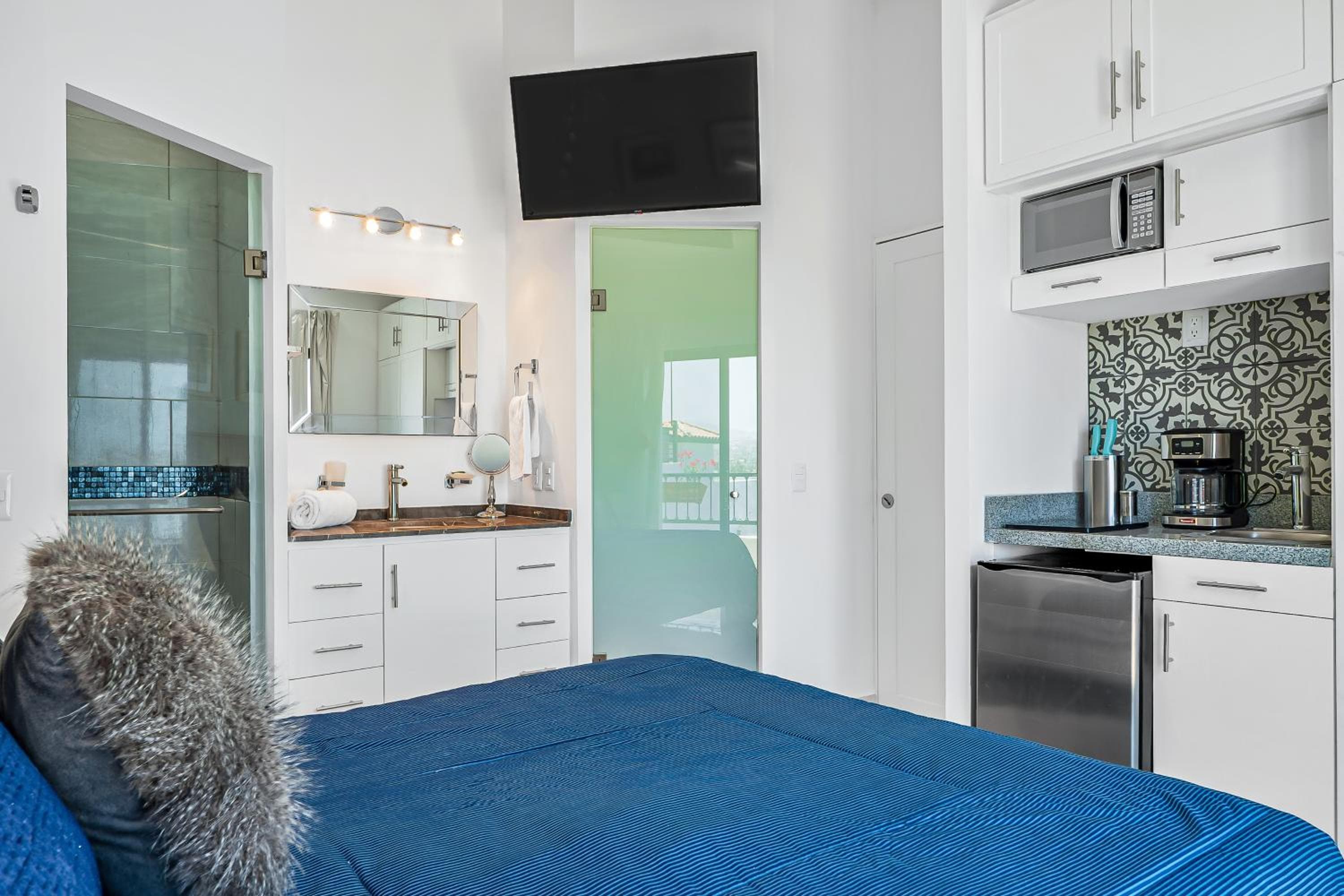 Morgan Residences 607B — 16