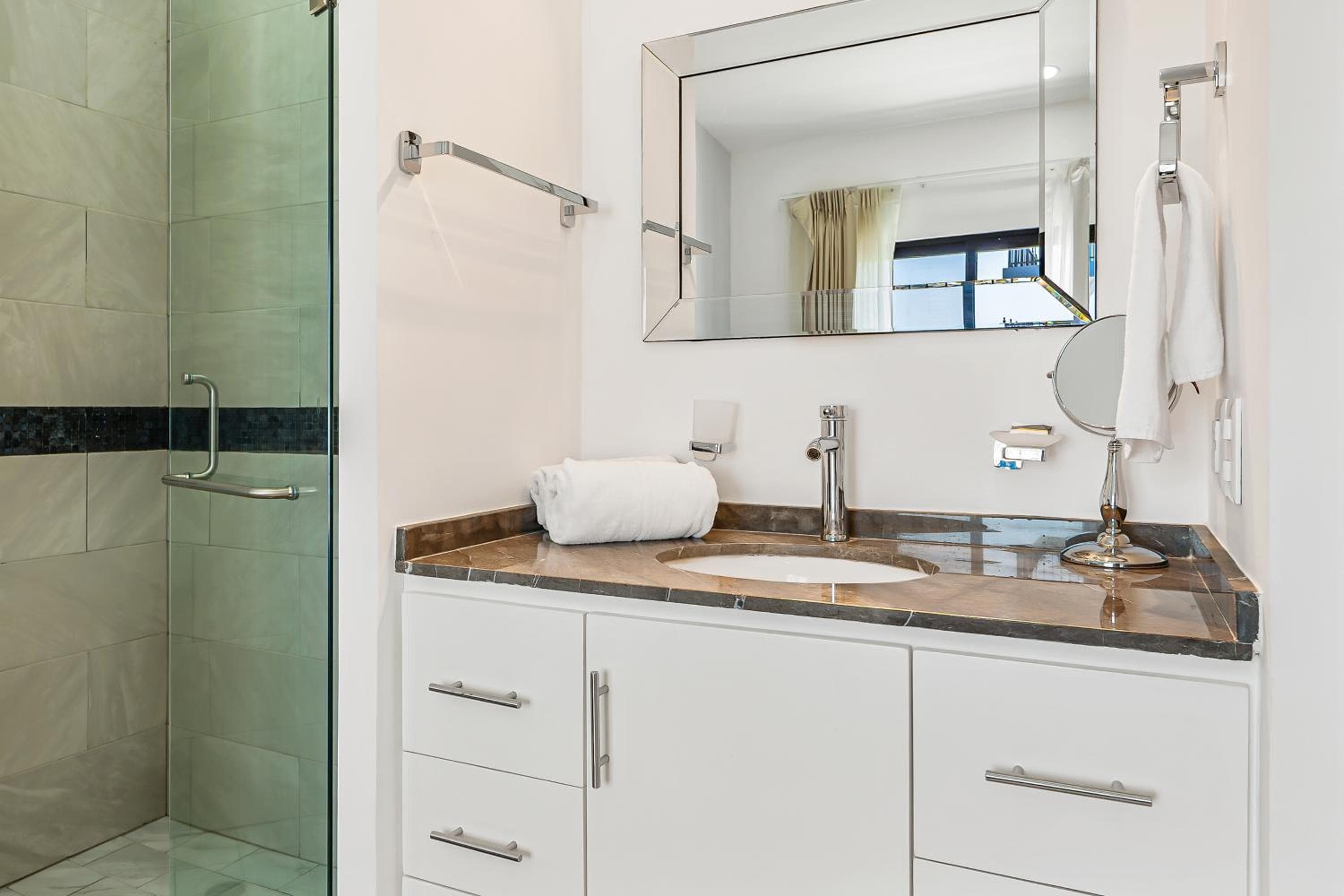 Morgan Residences 607B — 17