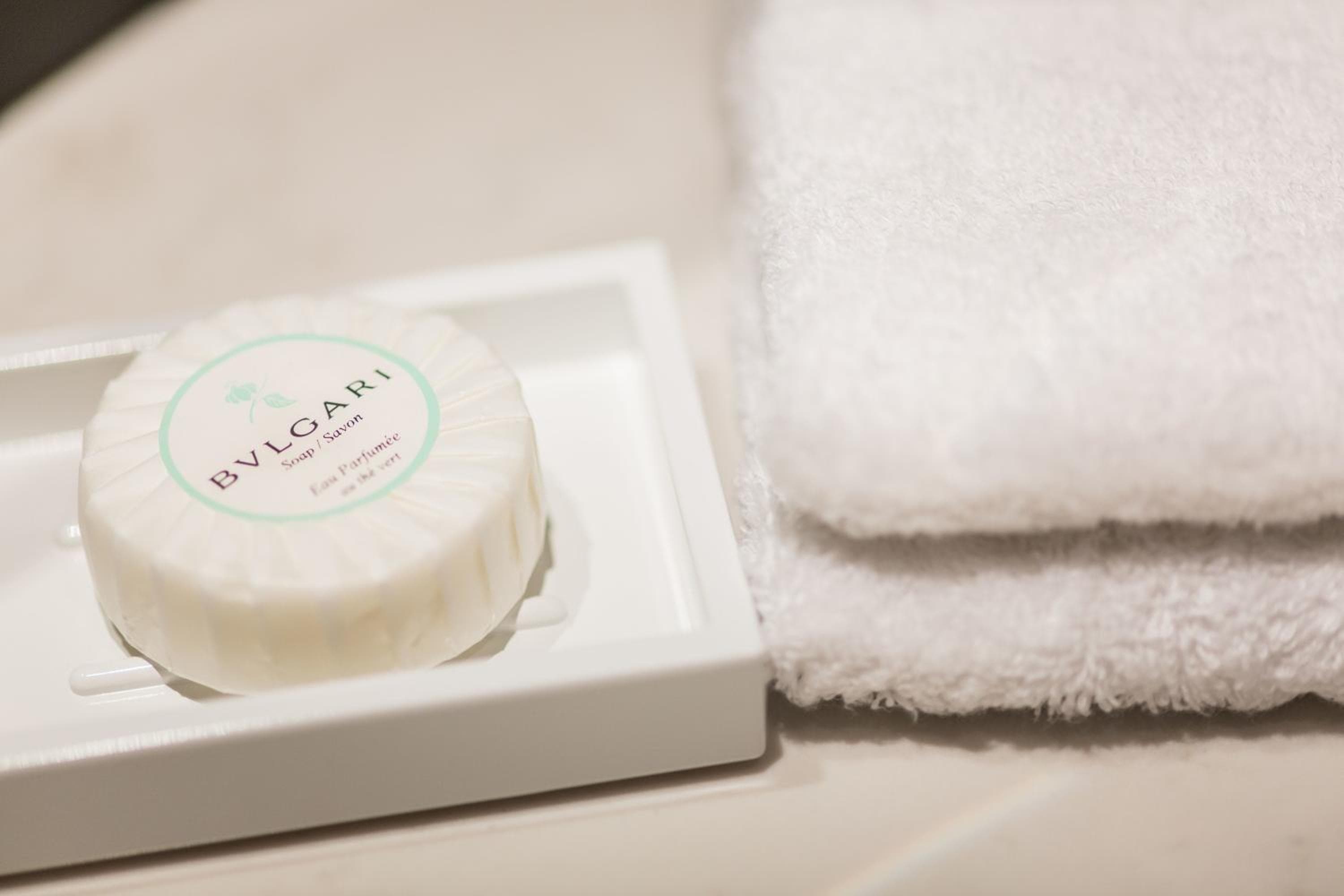 Mosaic Hotel Beverly Hills — 23