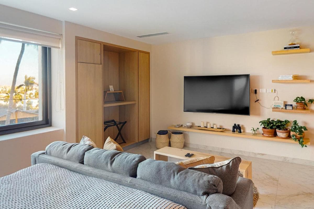 CS Downtown Loft CSL — 18