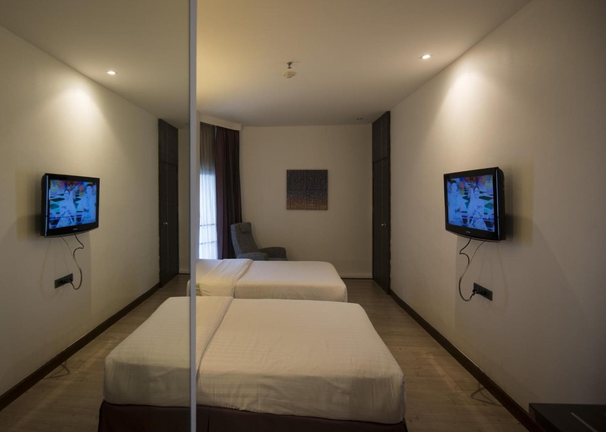 Hotel Sukhumvit — 3