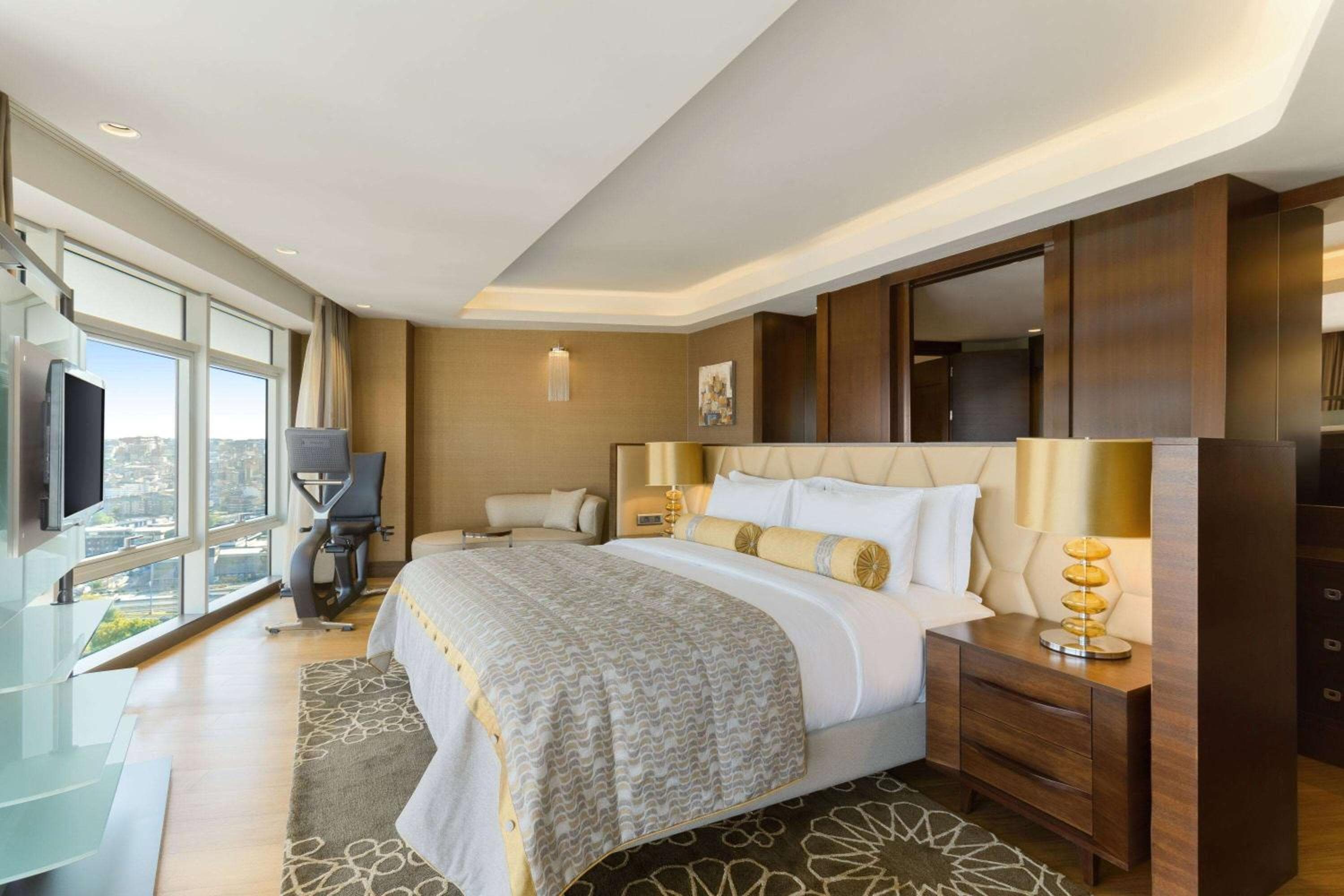 Wyndham Grand Istanbul Europa — 19