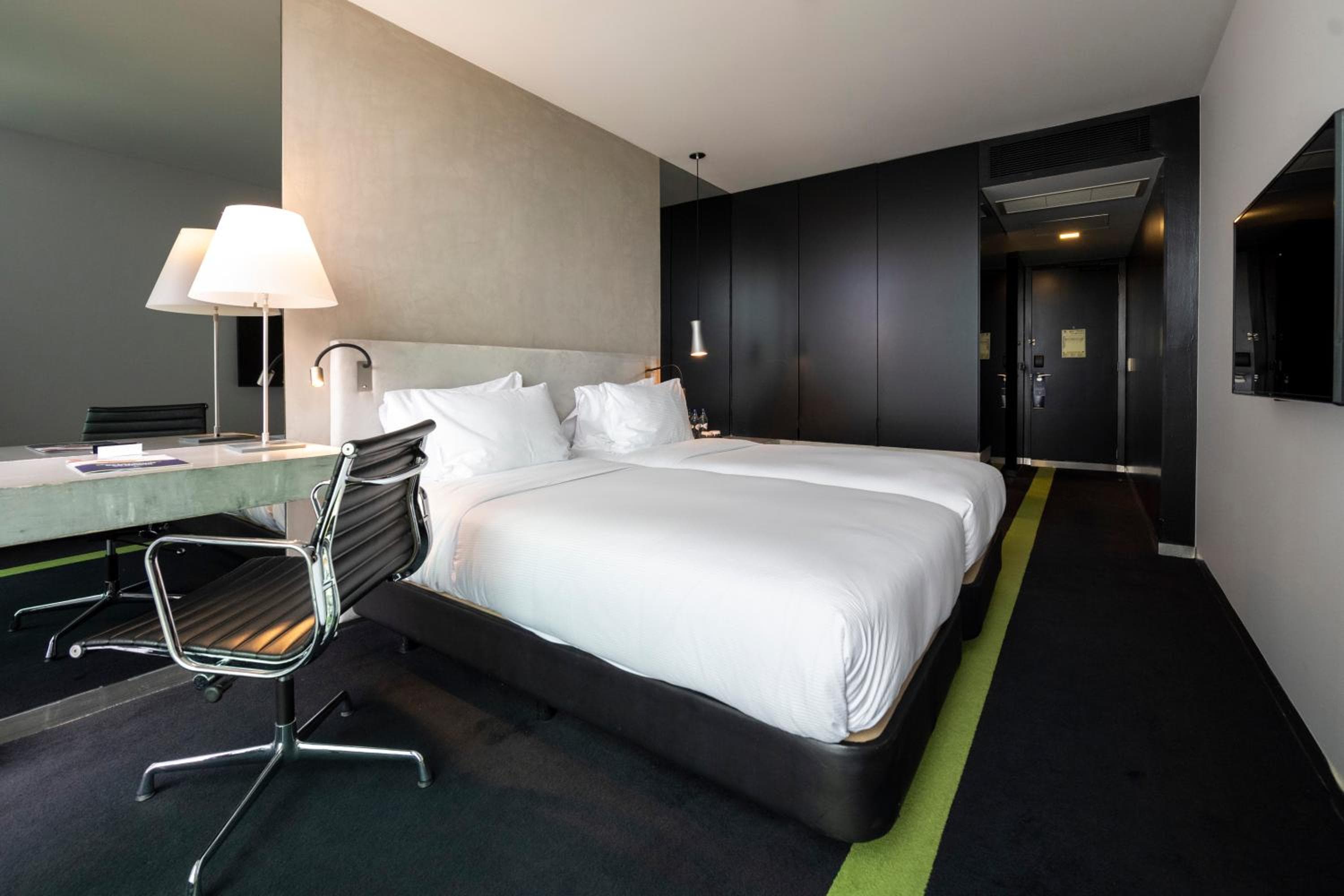 DoubleTree by Hilton Lisbon Fontana Park — 25