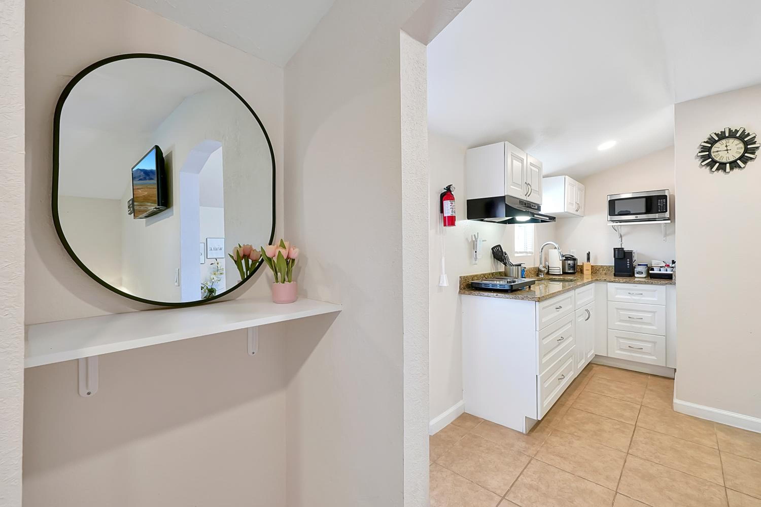 Gemütliches Privatzimmer in Tampa: Villa Romantic. — 8