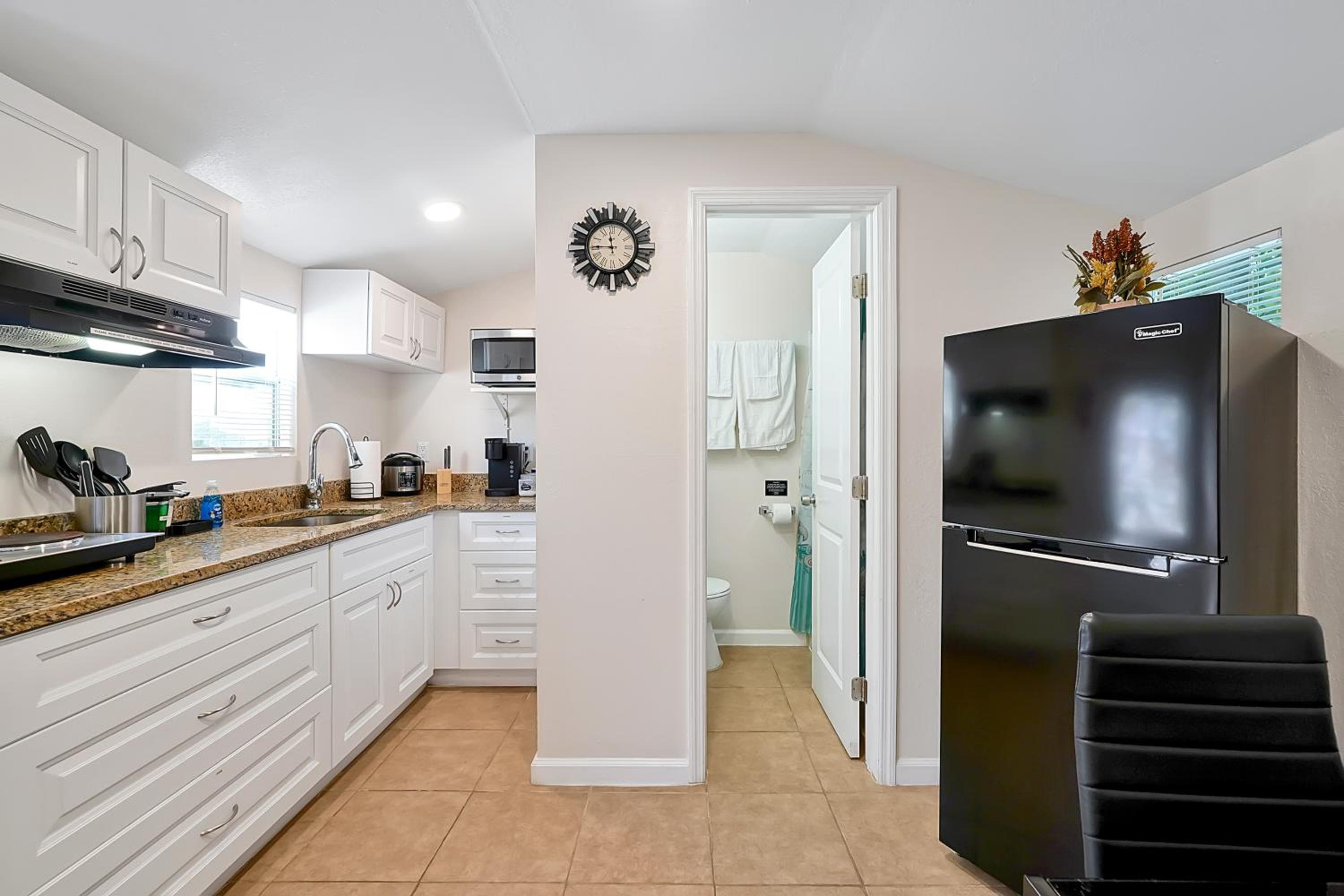 Gemütliches Privatzimmer in Tampa: Villa Romantic. — 11