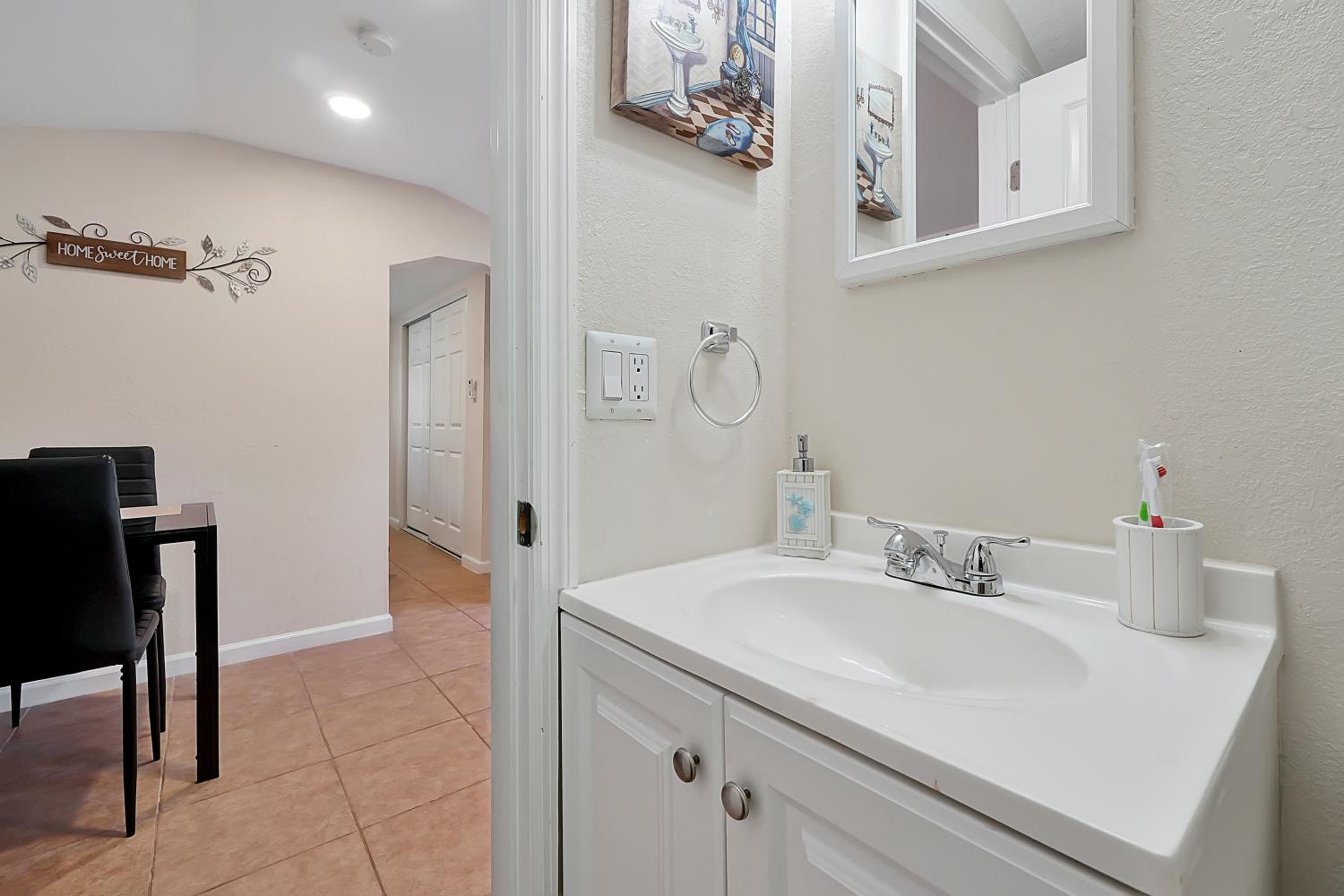 Gemütliches Privatzimmer in Tampa: Villa Romantic. — 17