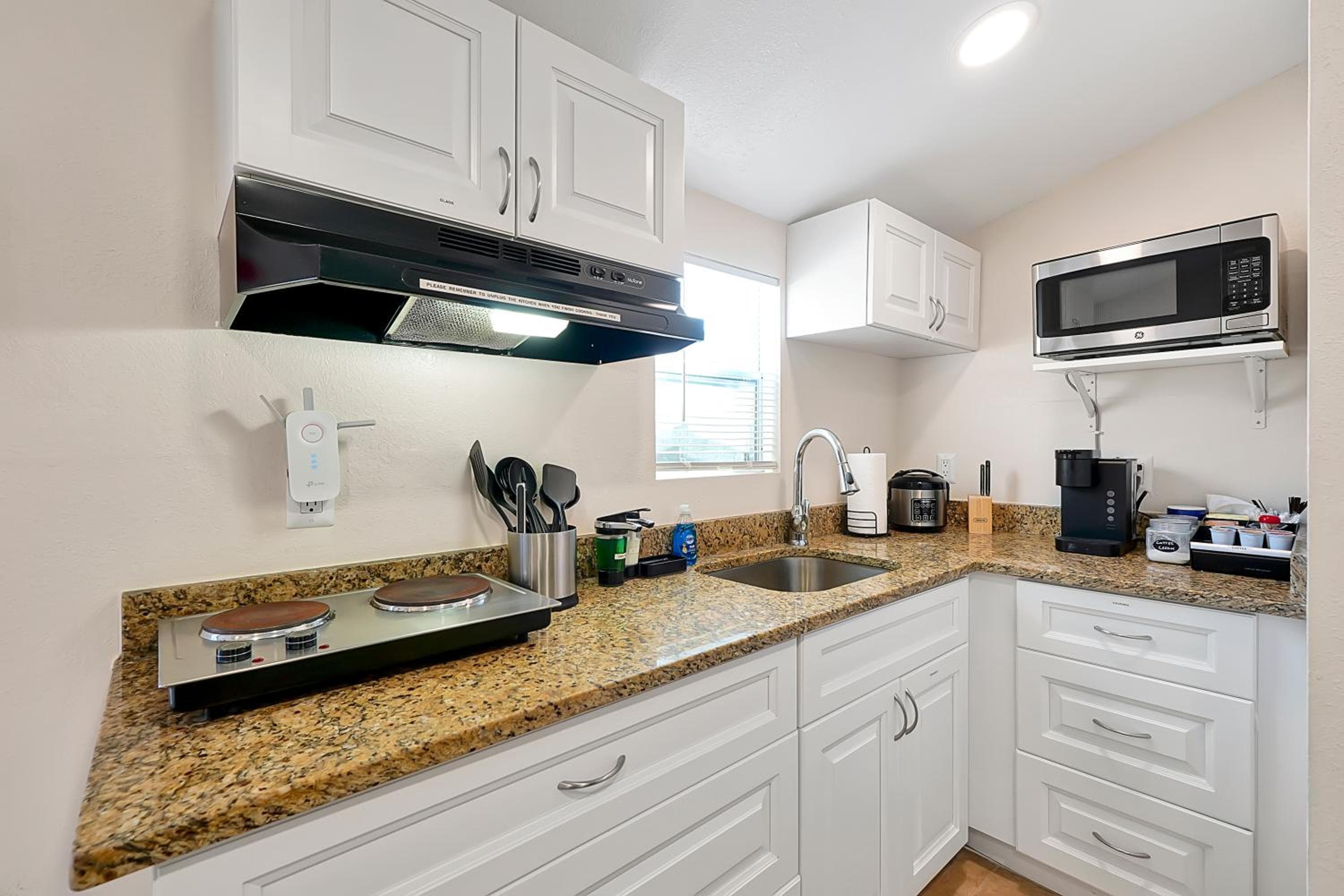 Gemütliches Privatzimmer in Tampa: Villa Romantic. — 25