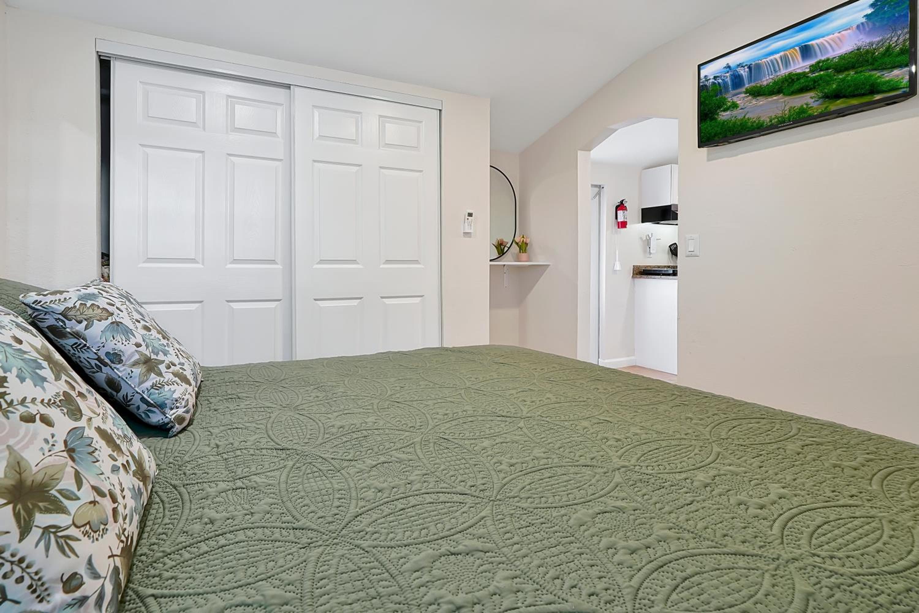 Gemütliches Privatzimmer in Tampa: Villa Romantic. — 2
