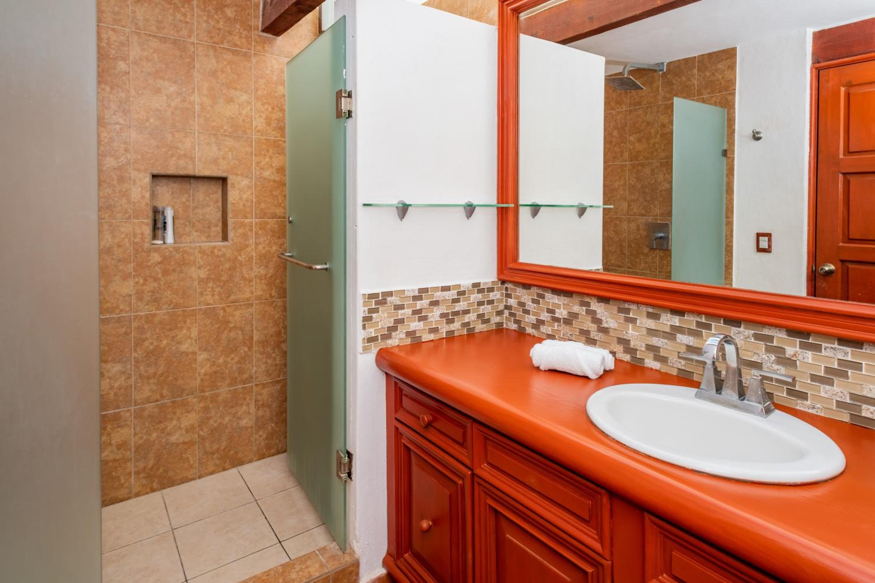 Villa tropically in Hotel Zone — 4