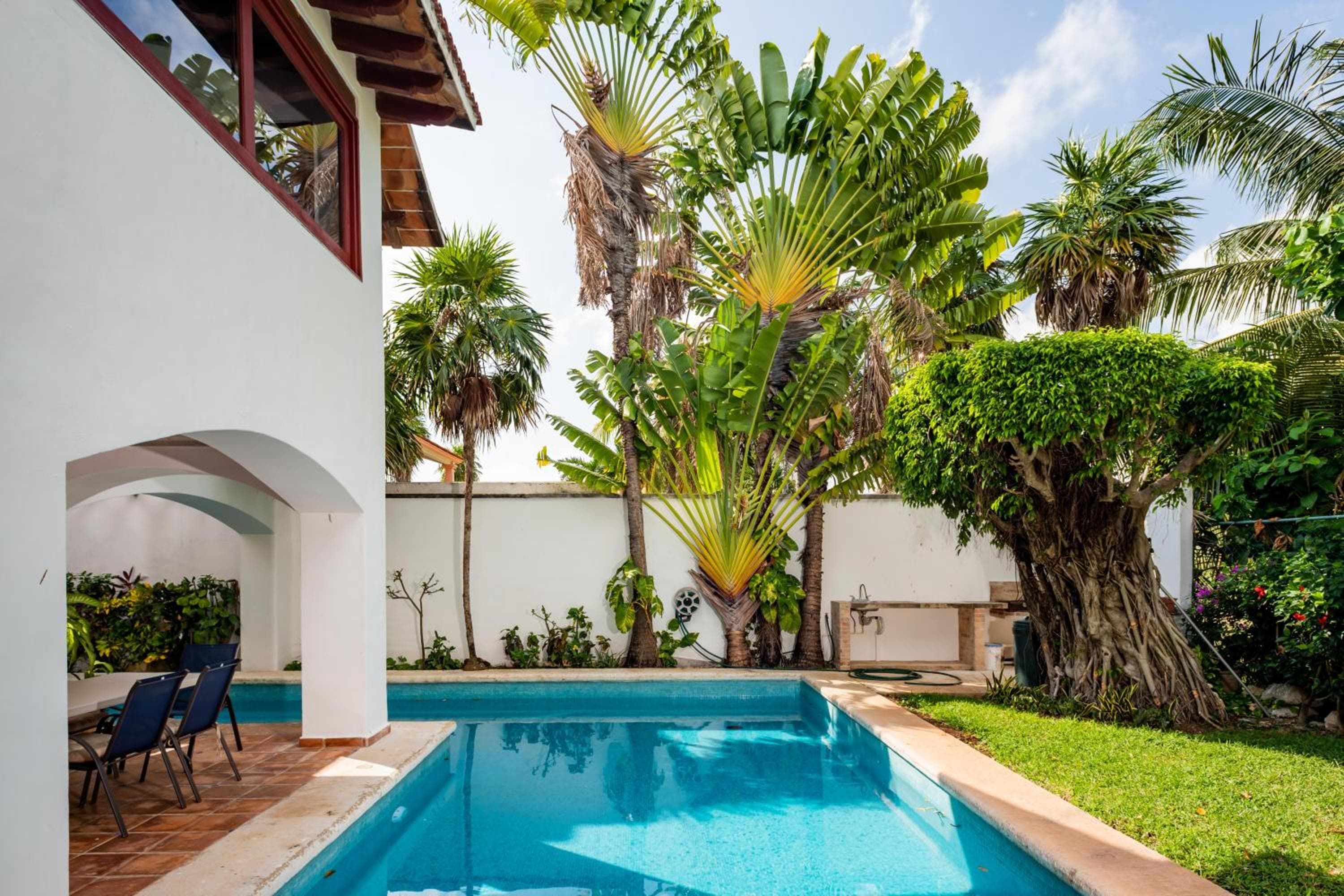 Villa tropically in Hotel Zone — 5