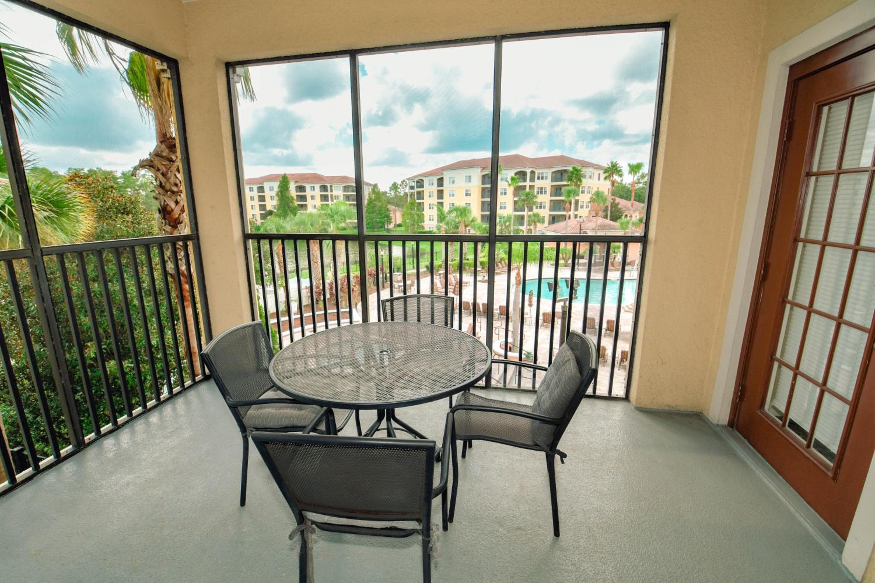 WorldQuest Orlando Resort — 8
