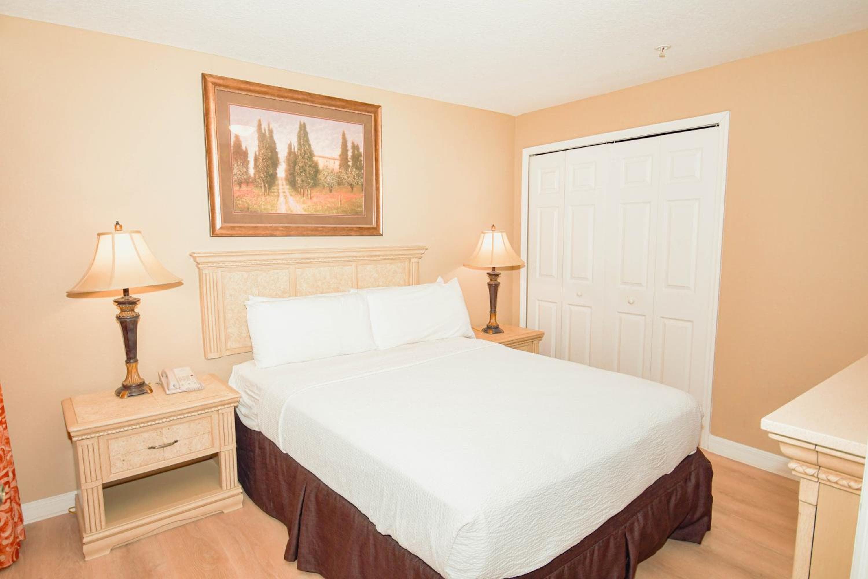 WorldQuest Orlando Resort — 6