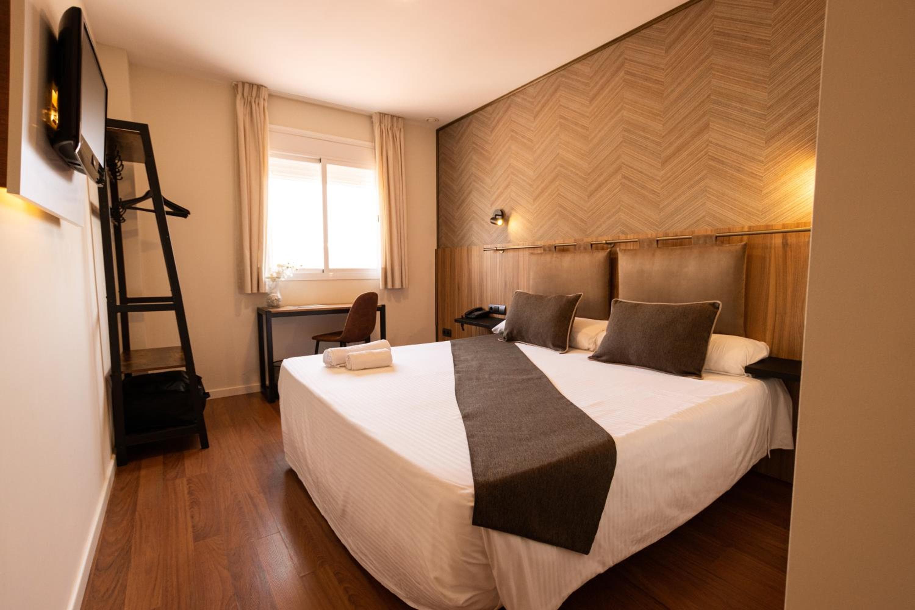 Gce Hoteles — 26