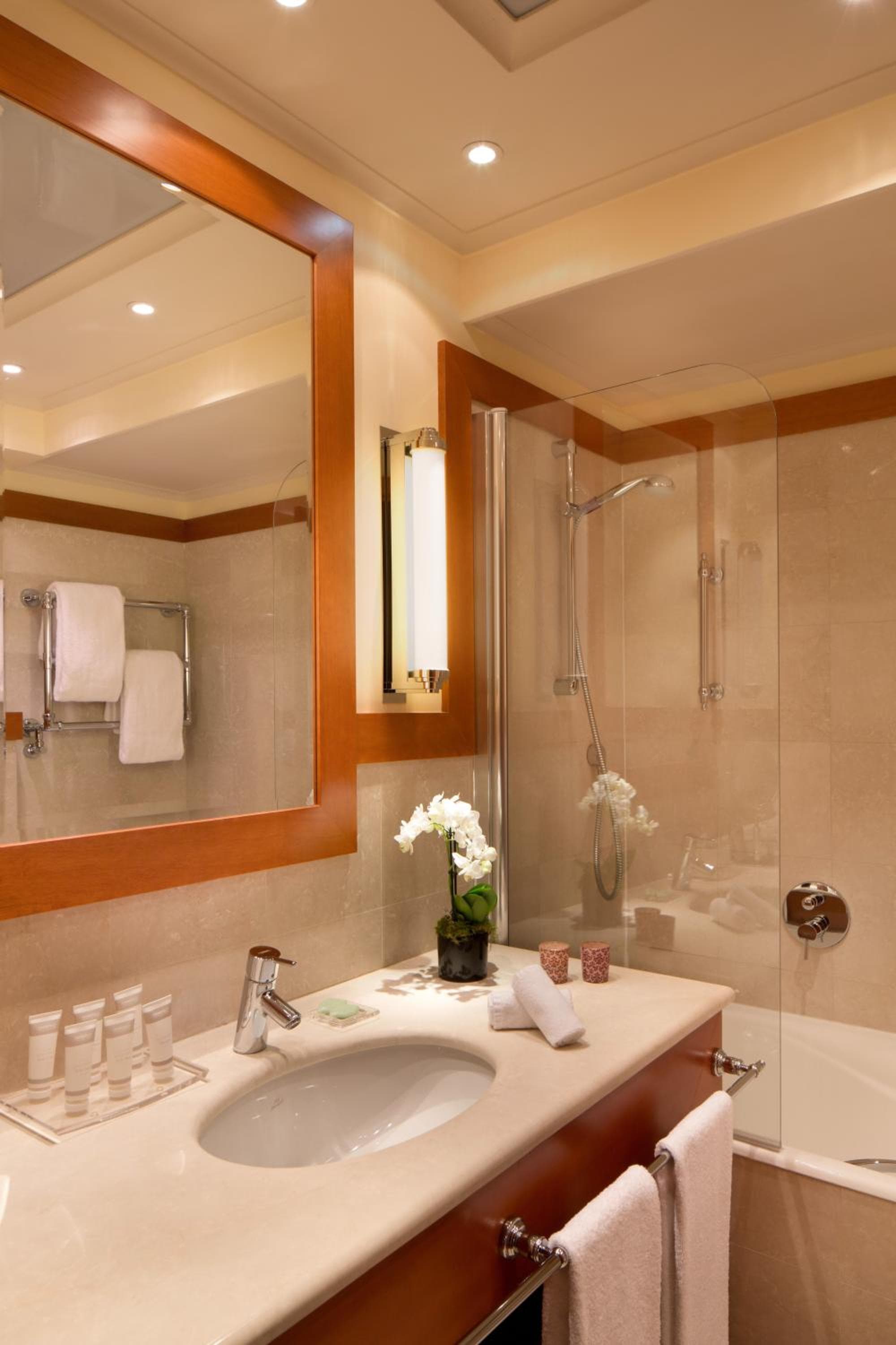 Starhotels Metropole — 25