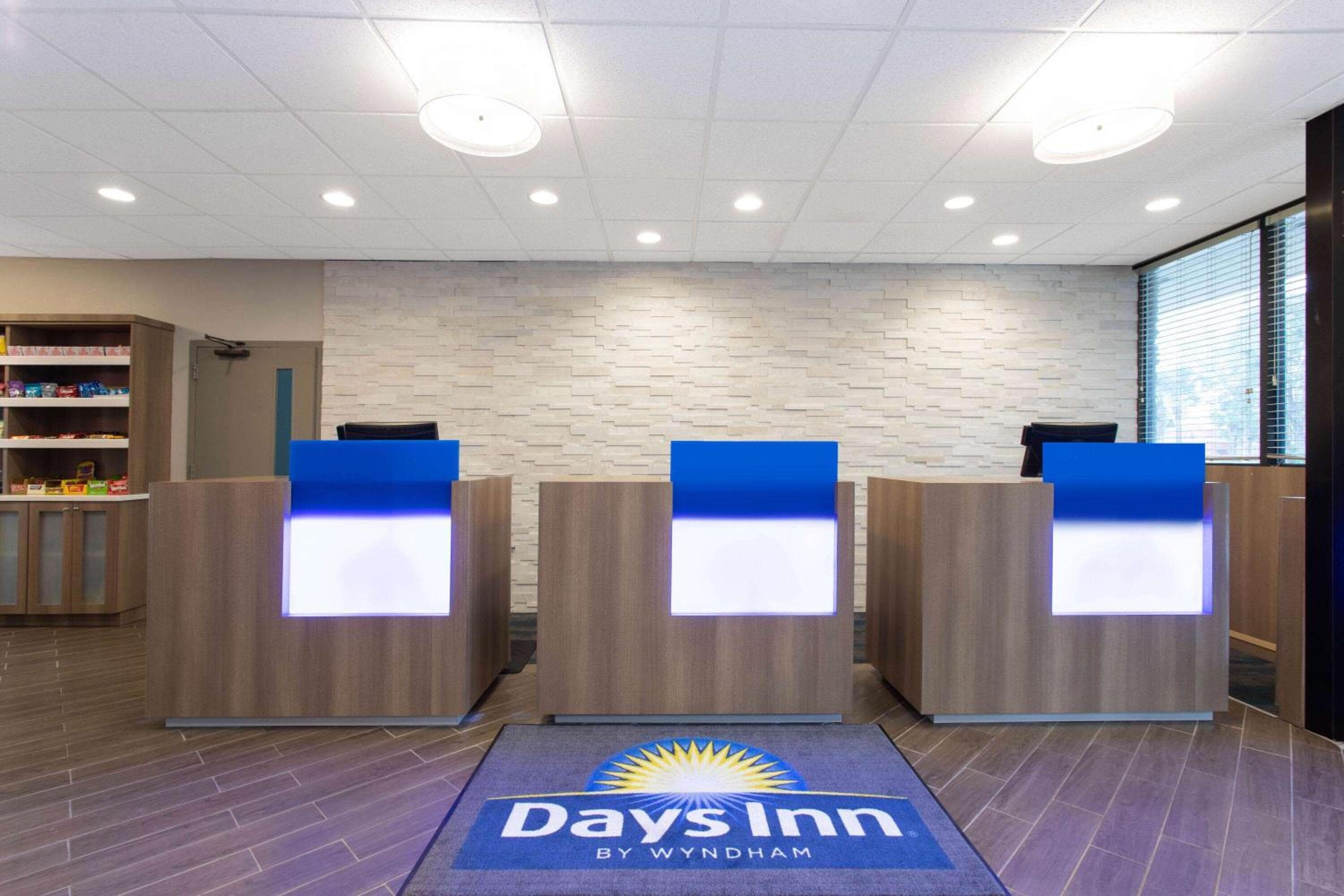Days Inn by Wyndham Orlando Conv. Center/International Dr — 8