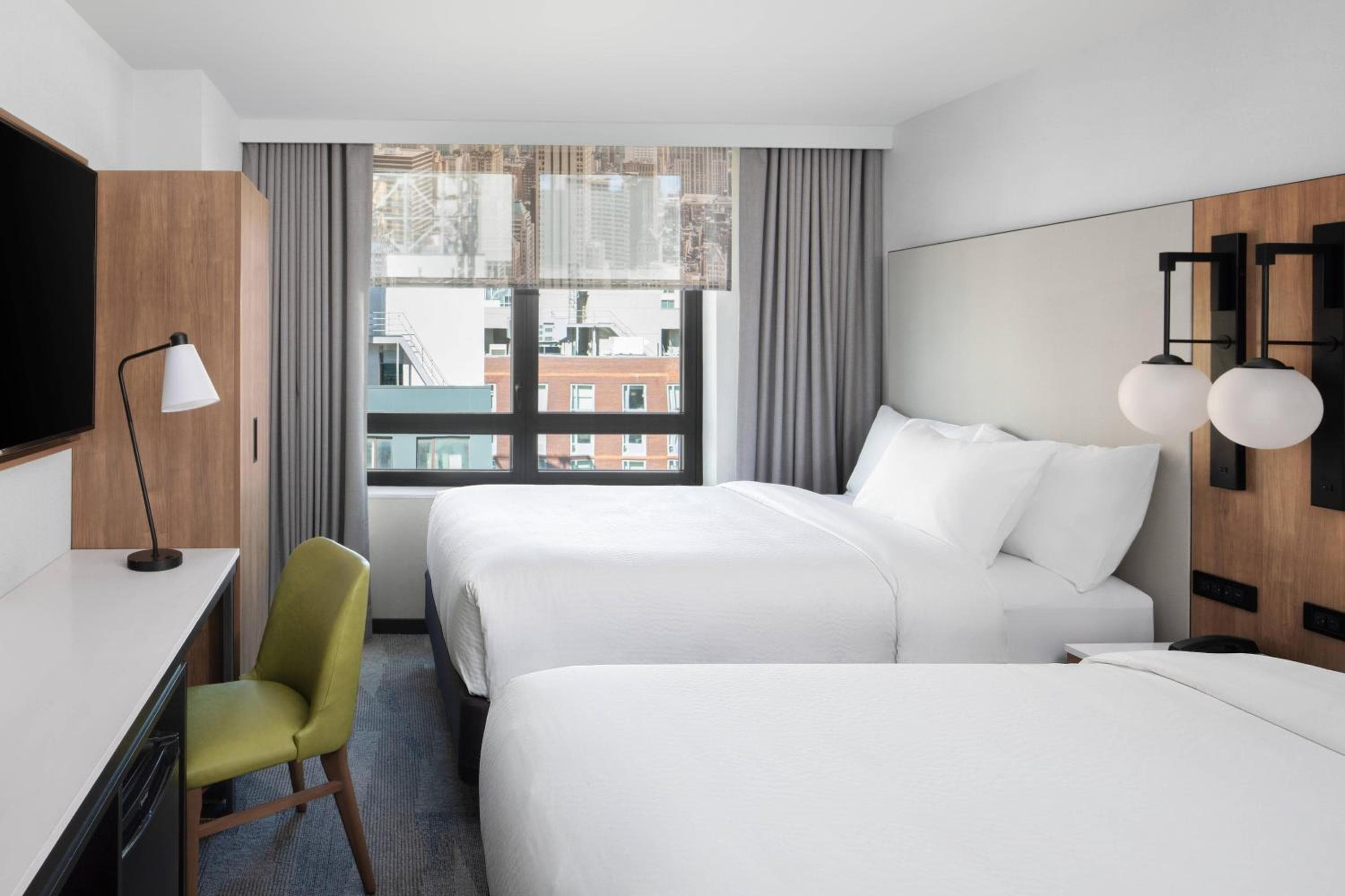 Fairfield Inn & Suites by Marriott New York Manhattan/Times Square Sud — 7