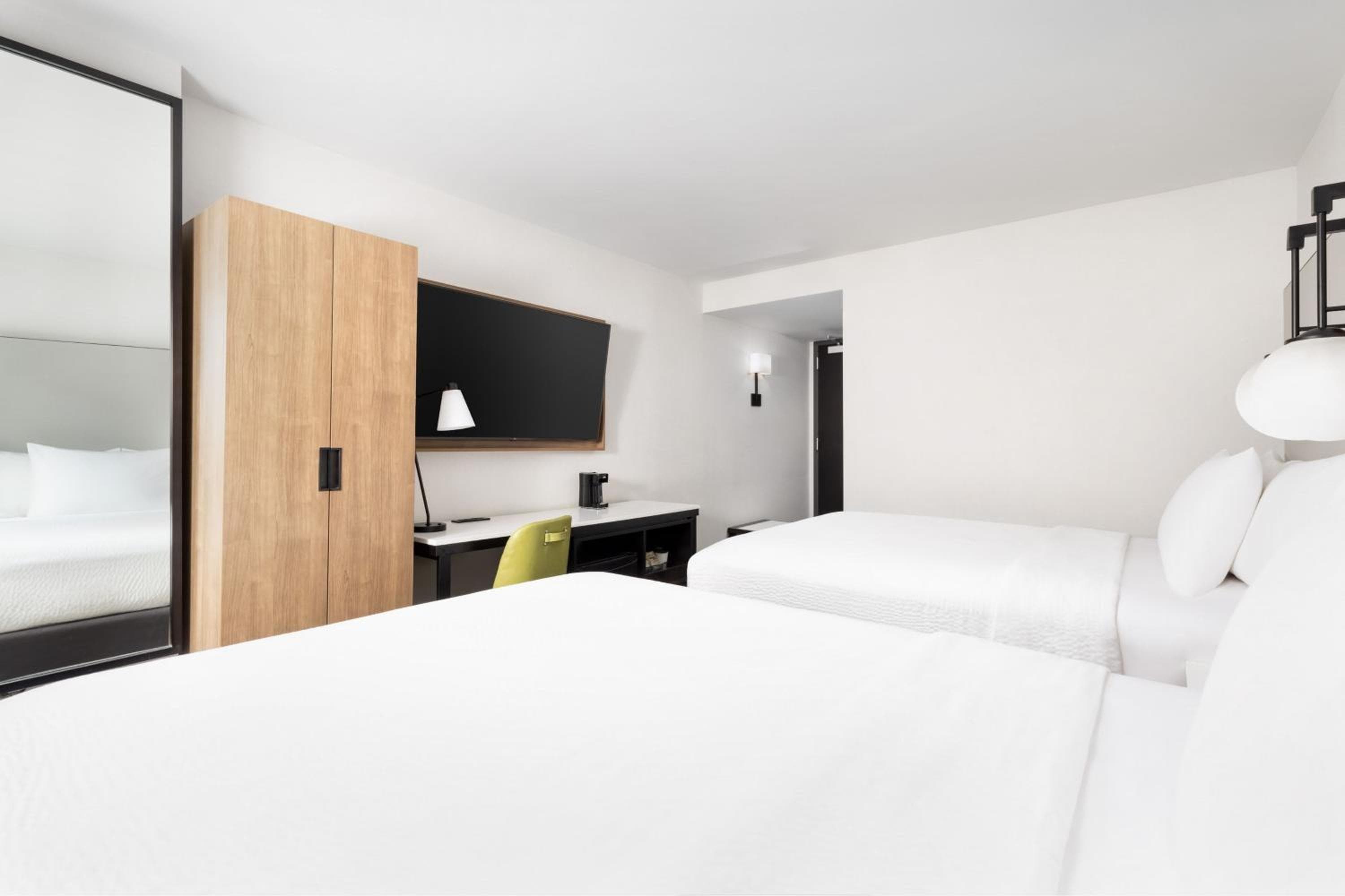 Fairfield Inn & Suites by Marriott New York Manhattan/Times Square Sud — 12