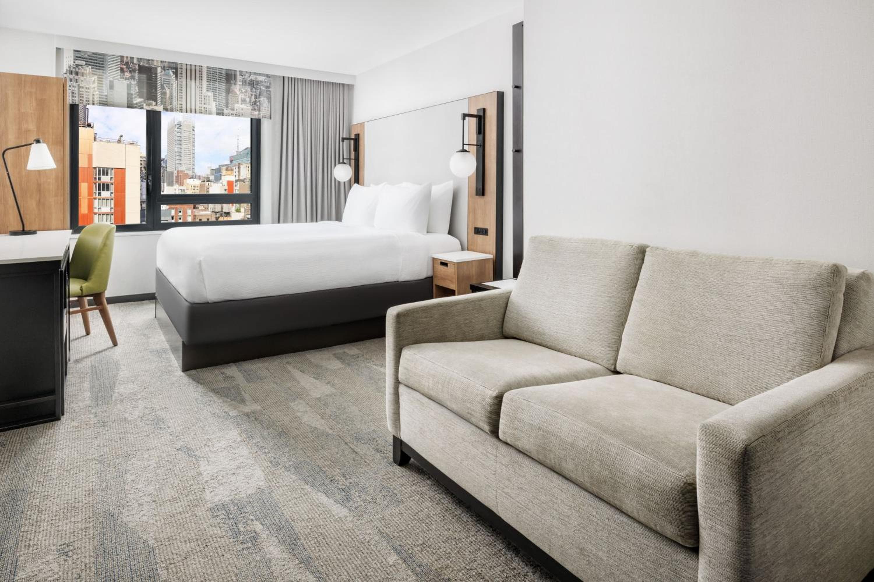 Fairfield Inn & Suites by Marriott New York Manhattan/Times Square Sud — 18