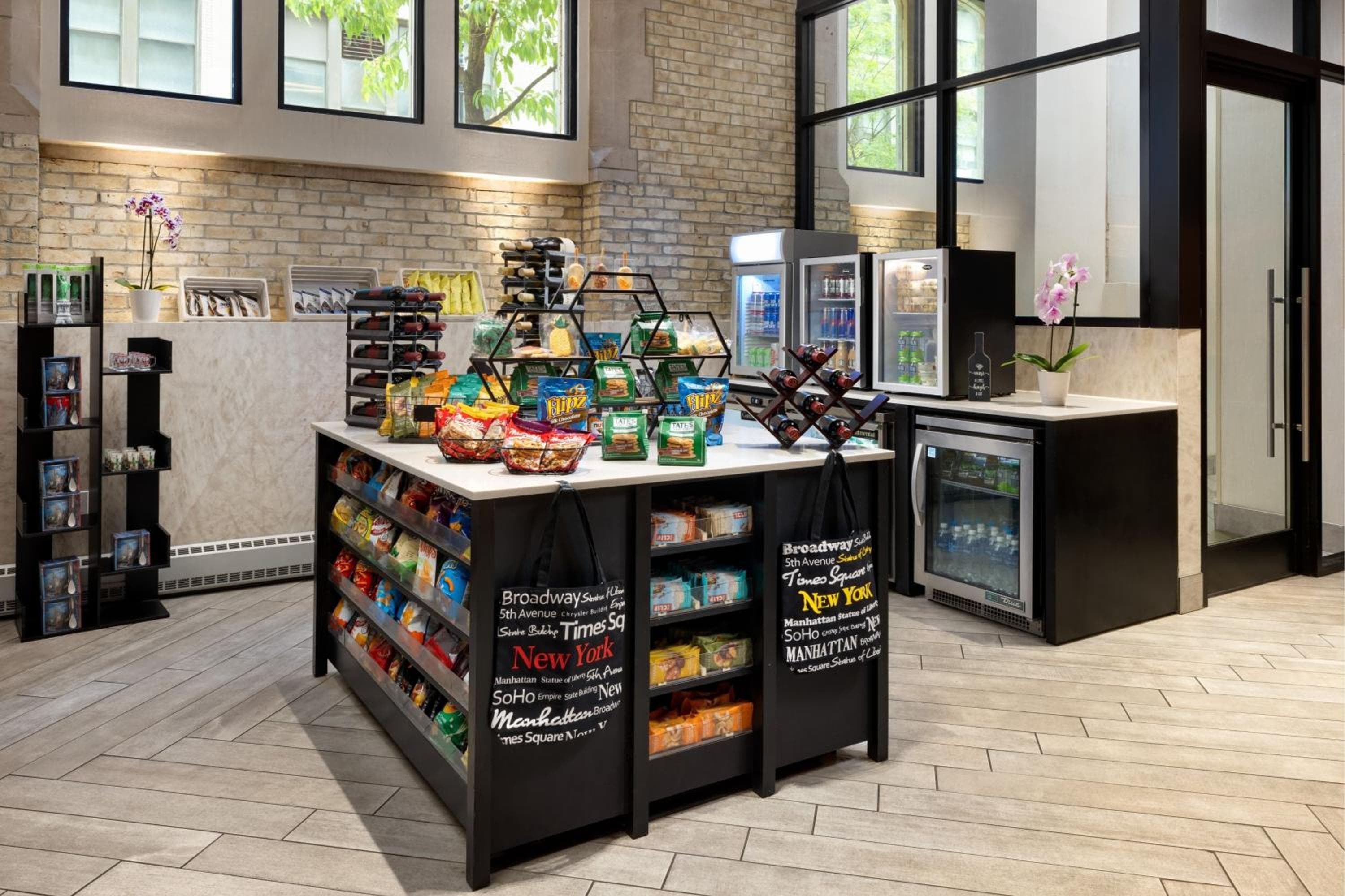 Fairfield Inn & Suites by Marriott New York Manhattan/Times Square Sud — 26