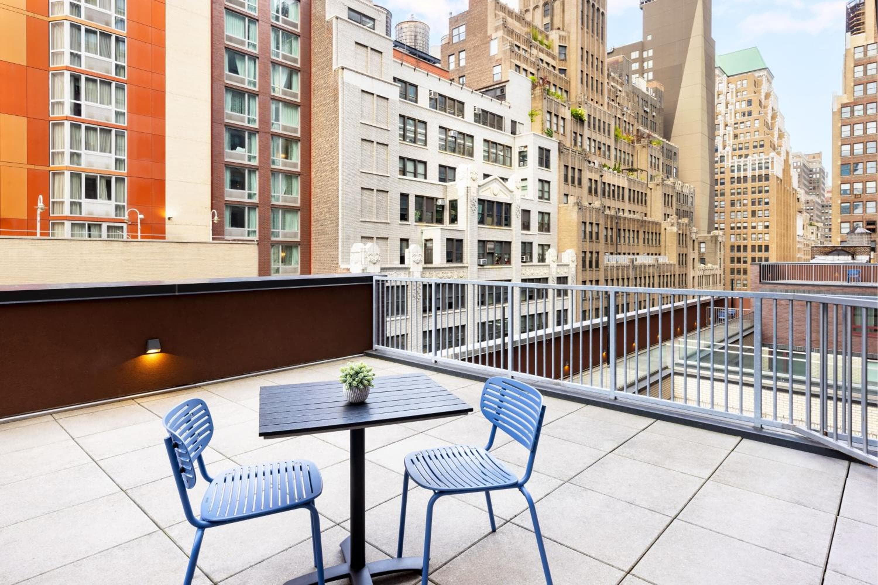 SpringHill Suites by Marriott New York Manhattan/Times Square Sud — 13