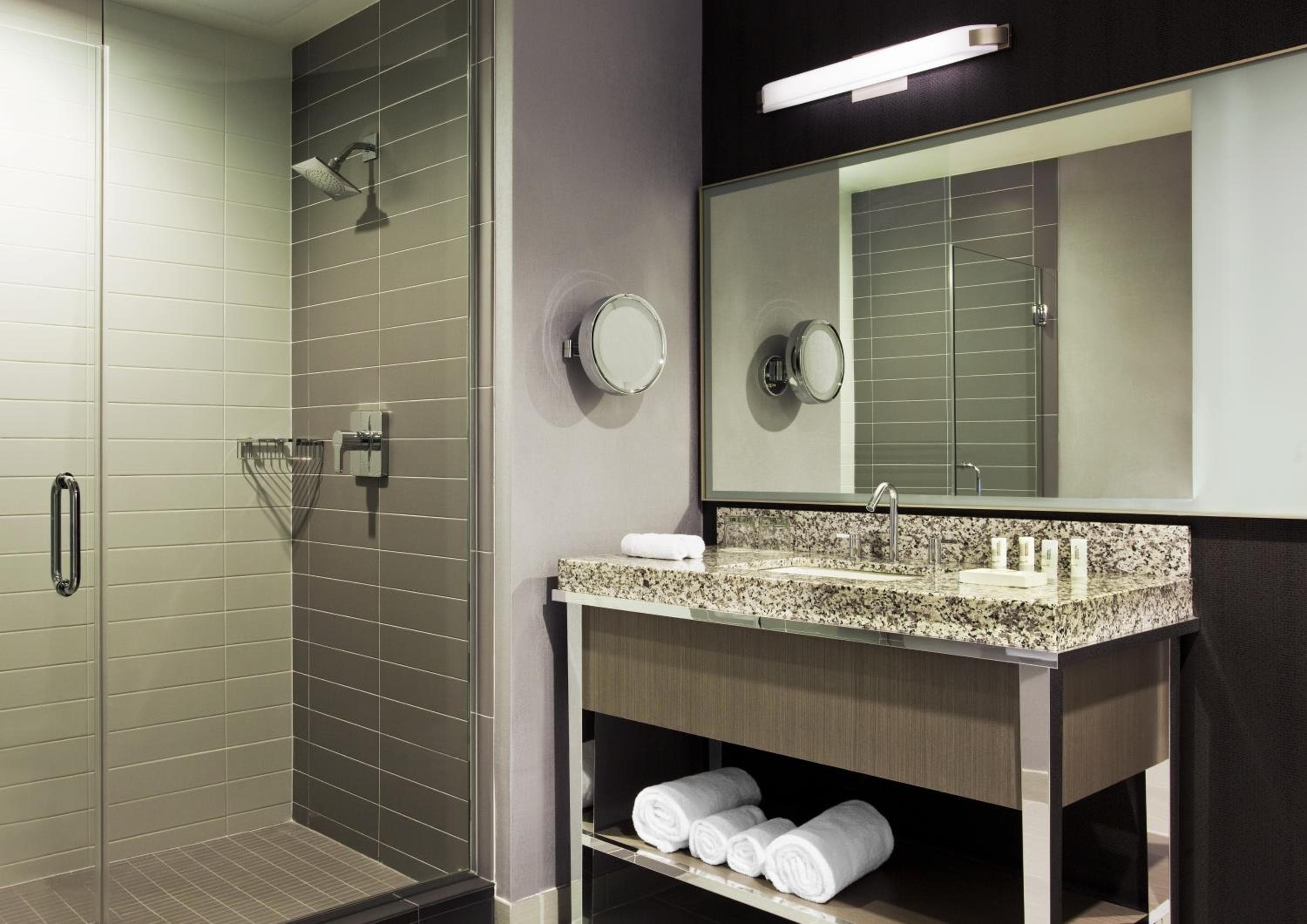 Le Meridien Tampa, The Courthouse — 17