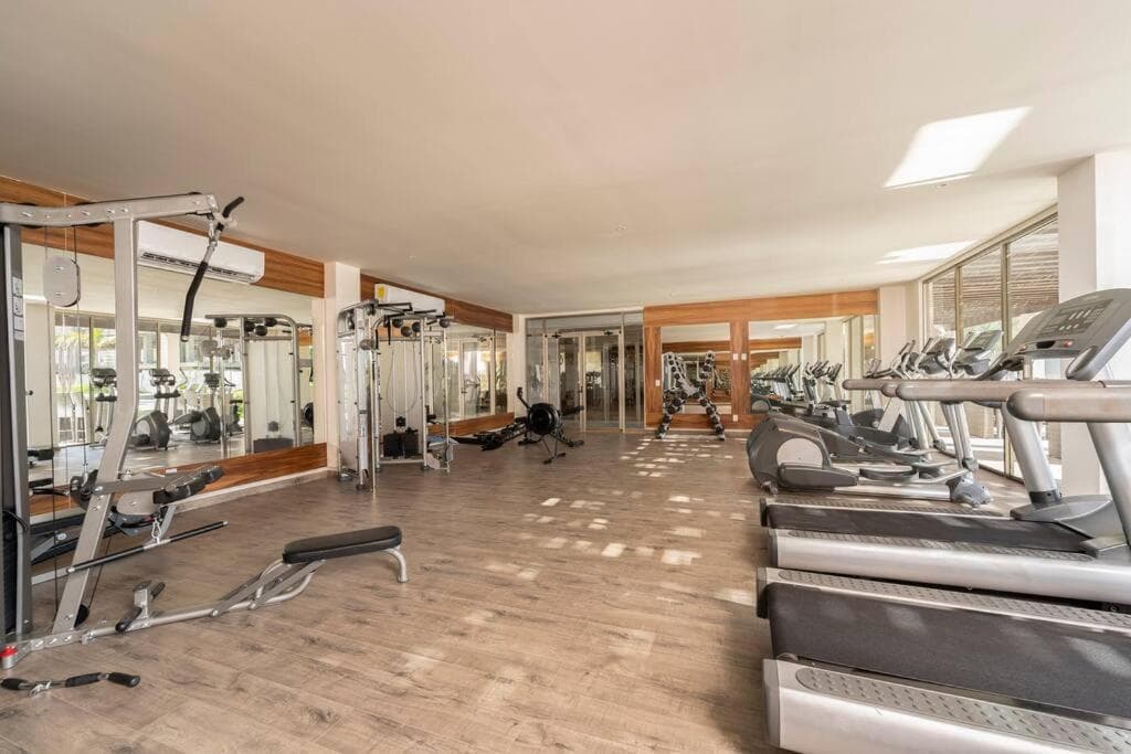 VISTA VELA 3 with 3BR/3Bath Condo — 28