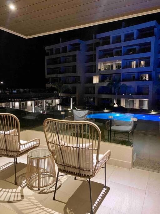 VISTA VELA 3 with 3BR/3Bath Condo — 10