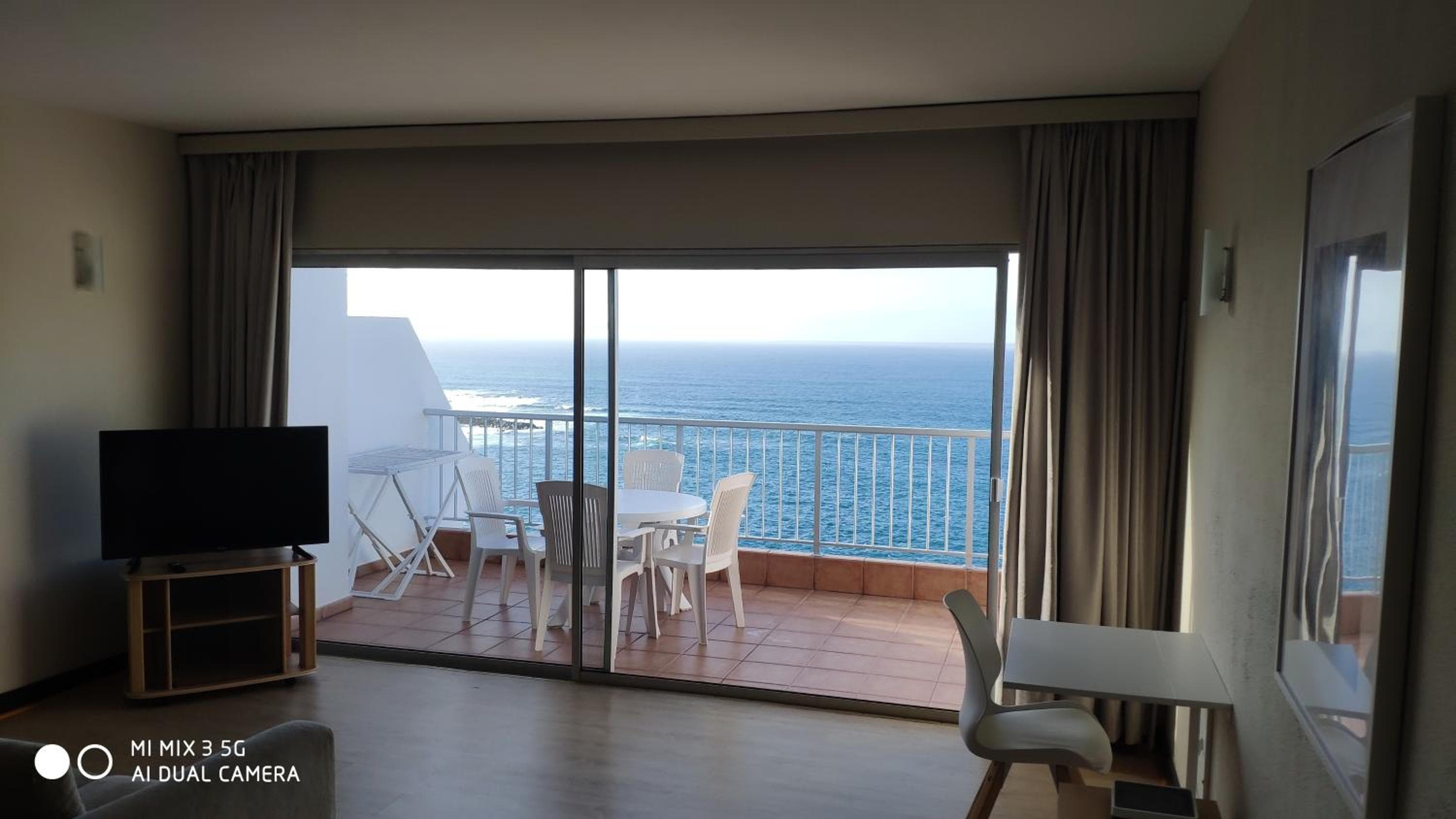 Amplio Apartamento con Vistas al Mar — 1