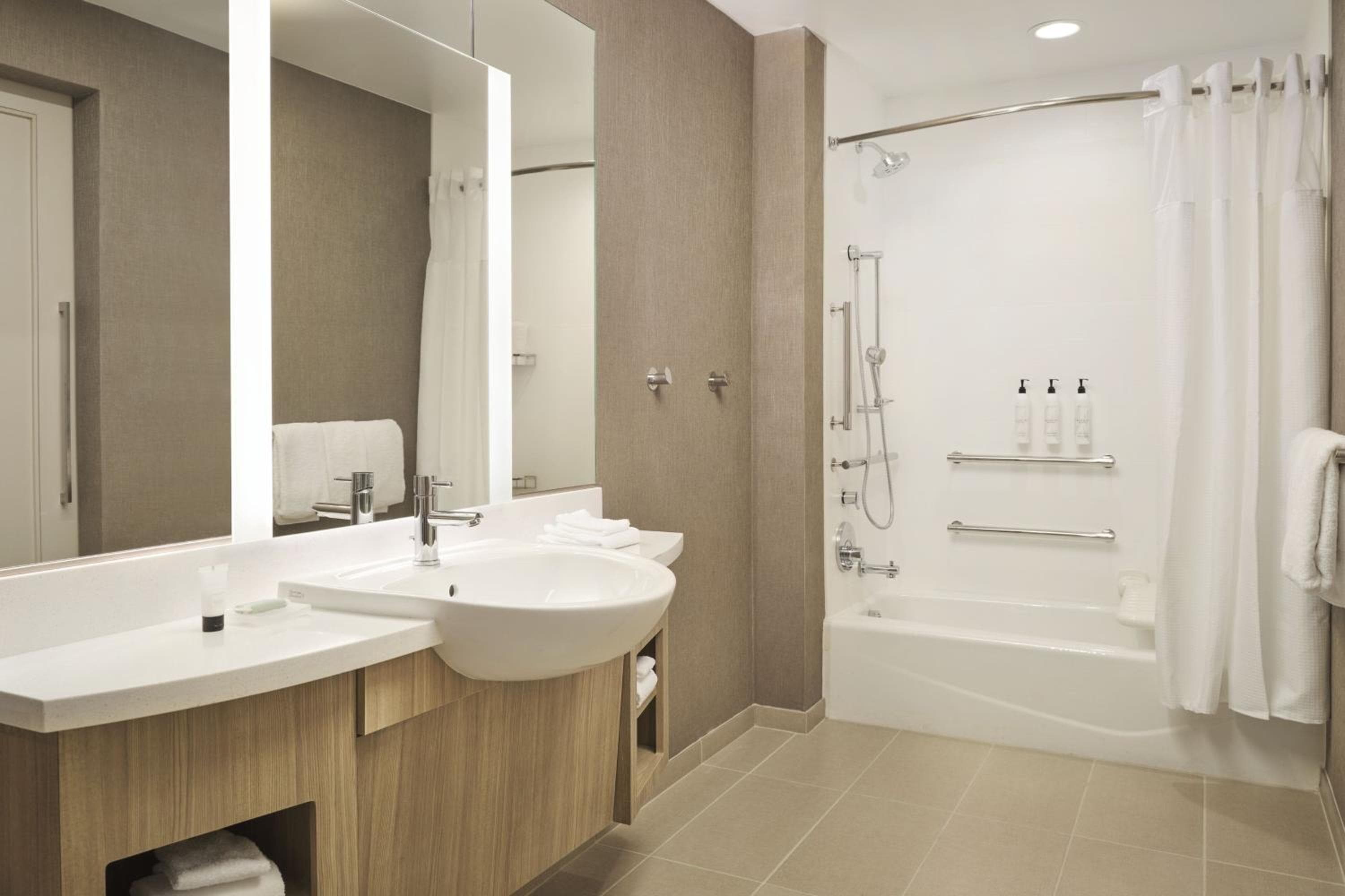 SpringHill Suites by Marriott Las Vegas Aeropuerto — 19