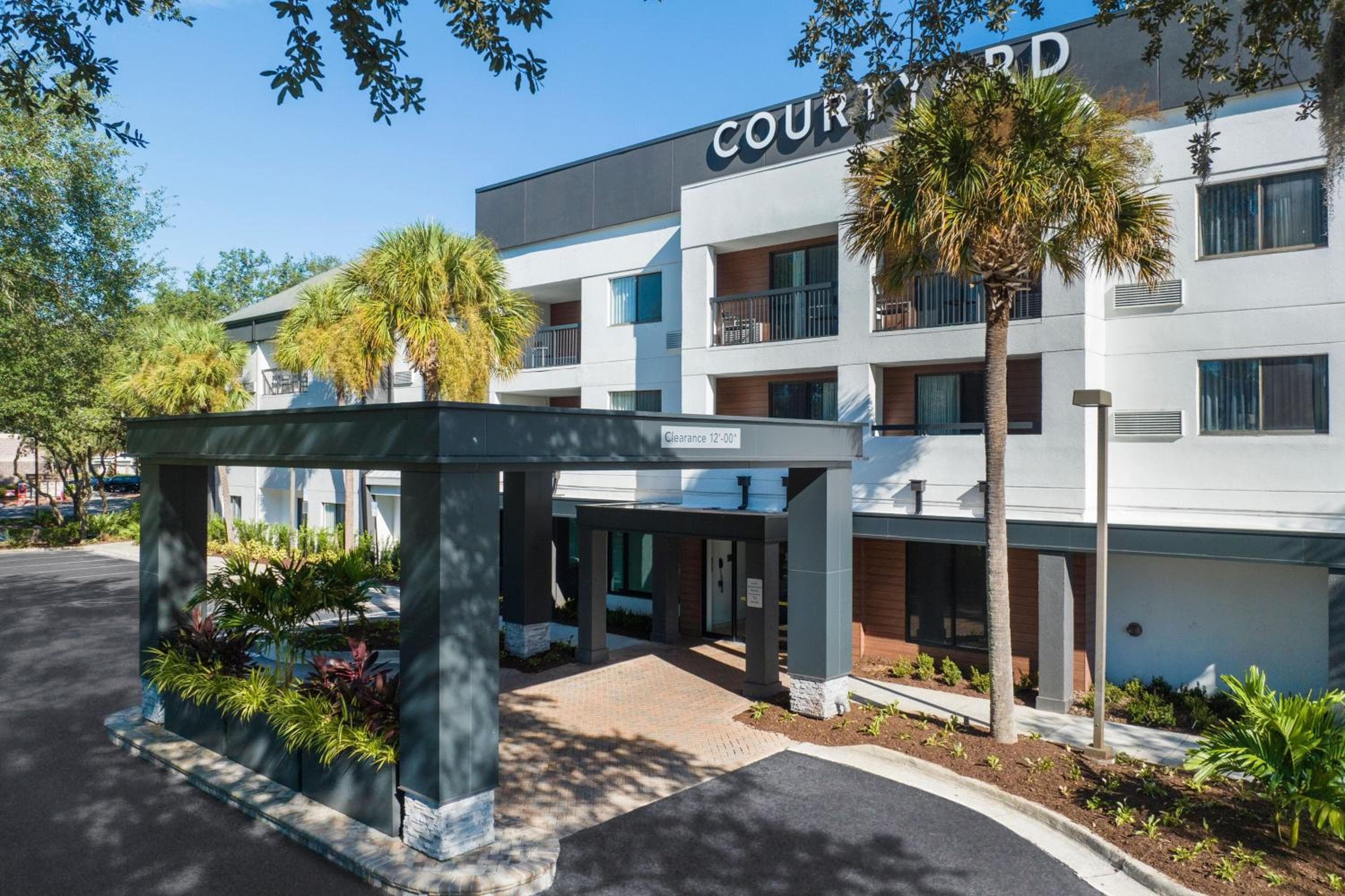 Courtyard Tampa Norte/I-75 Fletcher — 8