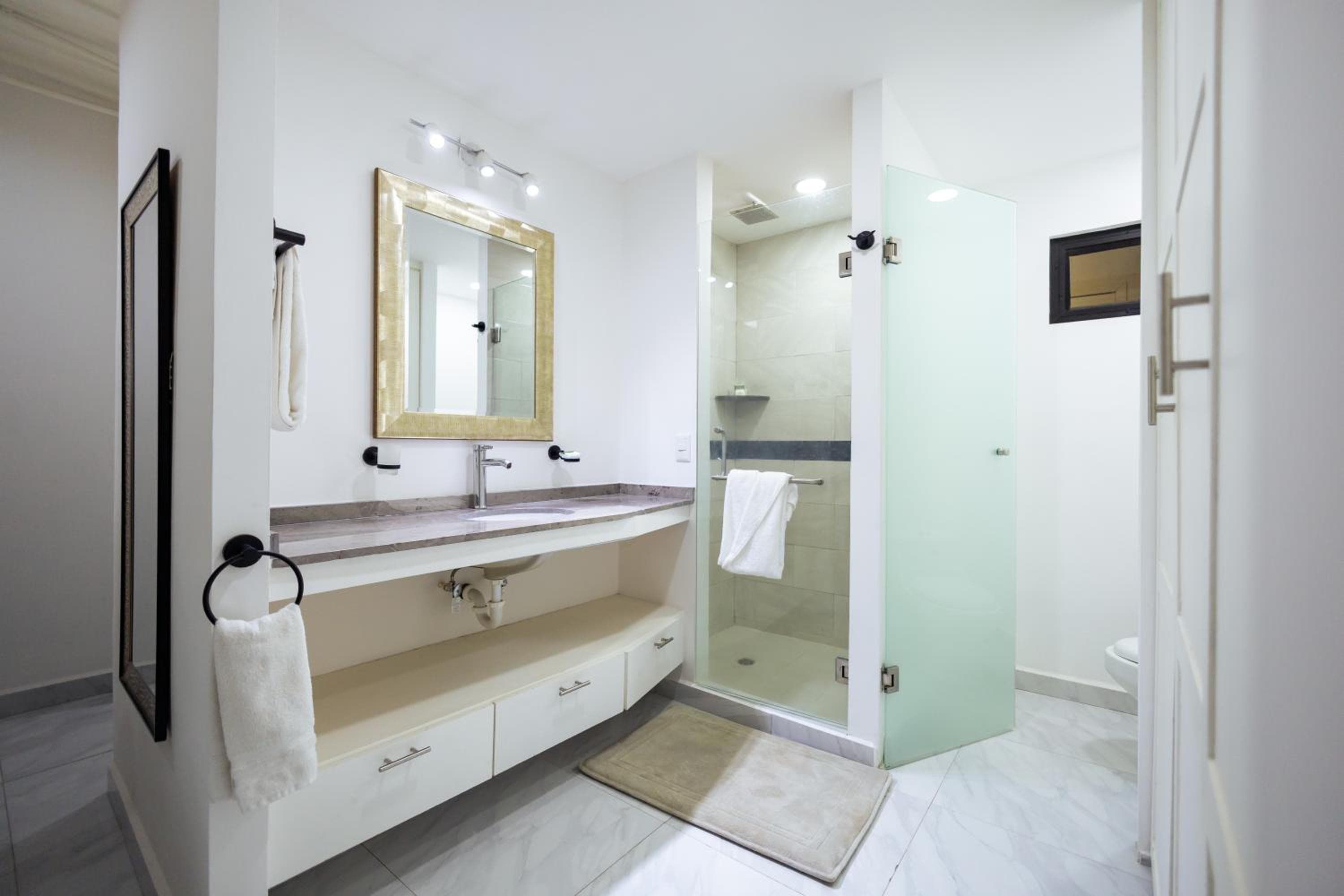 Morgan Apart-Hotel & Residences — 9
