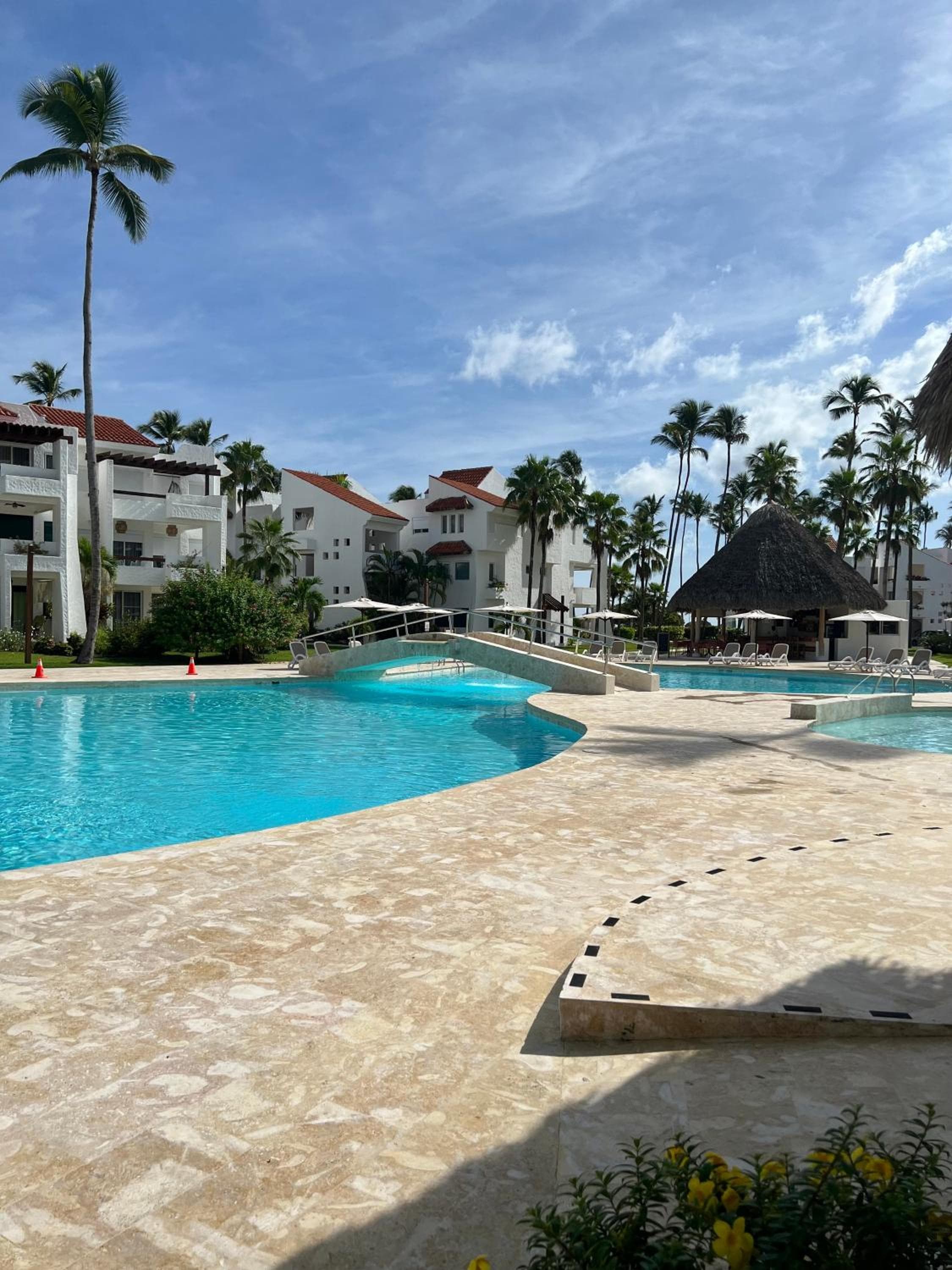 Condominio de 1 dormitorio frente al mar completamente renovado en la comunidad cerrada de Stanza Mare con playa privada, piscina, restaurante y comodidade — 13