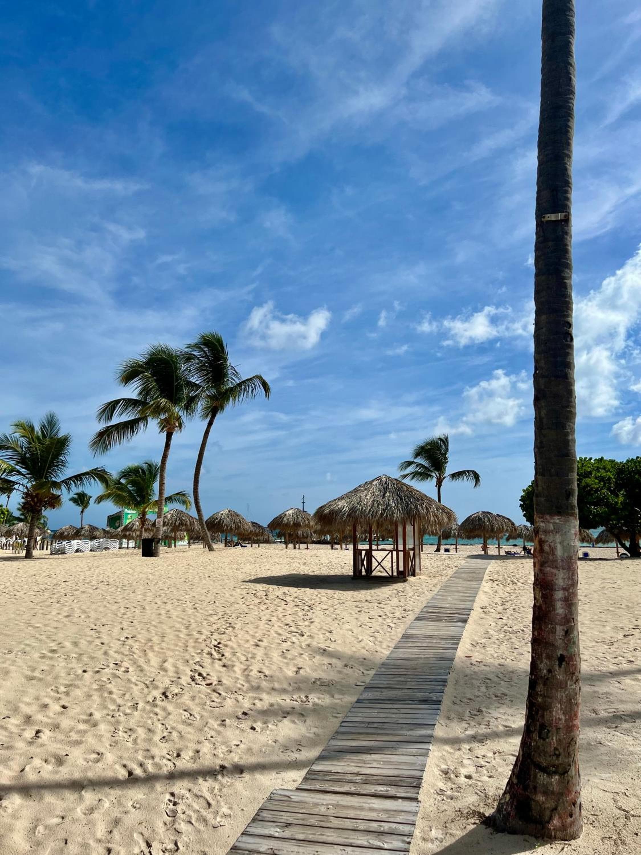 Condominio de 1 dormitorio frente al mar completamente renovado en la comunidad cerrada de Stanza Mare con playa privada, piscina, restaurante y comodidade — 6