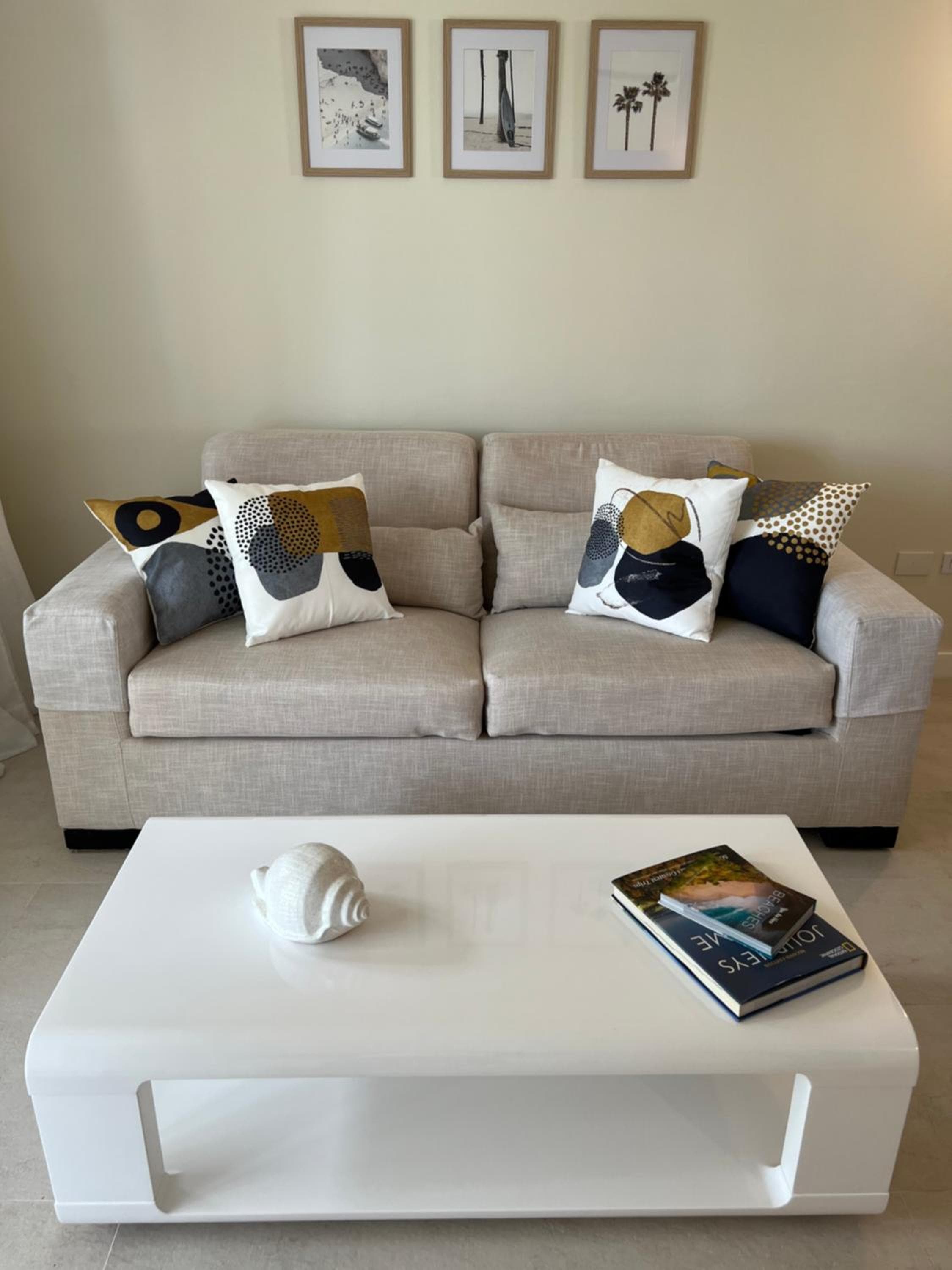 Fully renovated Beachfront 1BR Condo in the gated Stanza Mare community with a private beach, pool, onsite restaurant and modern amenities such as refriger — 16