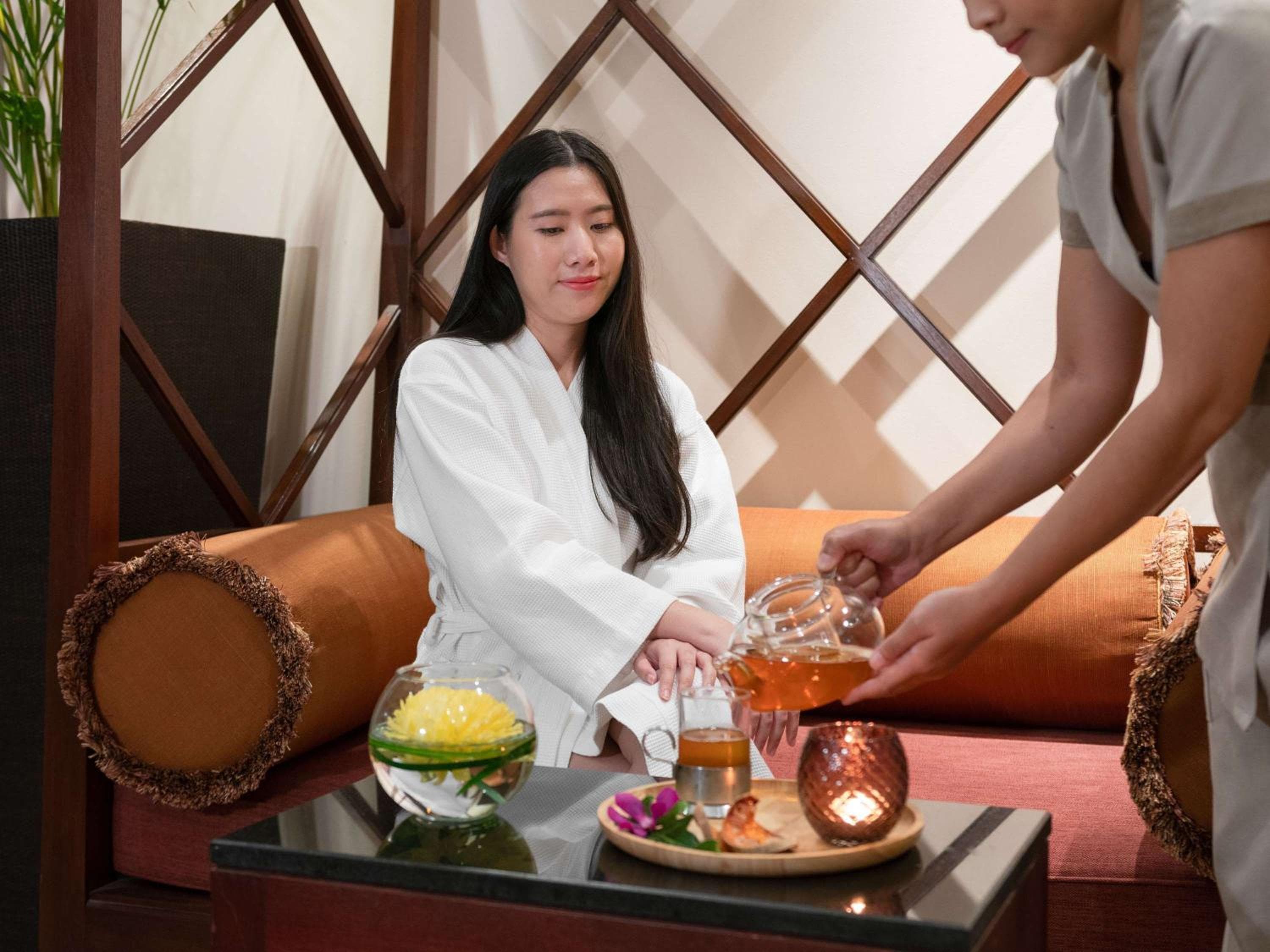 Pullman Bangkok Hotel G — 16
