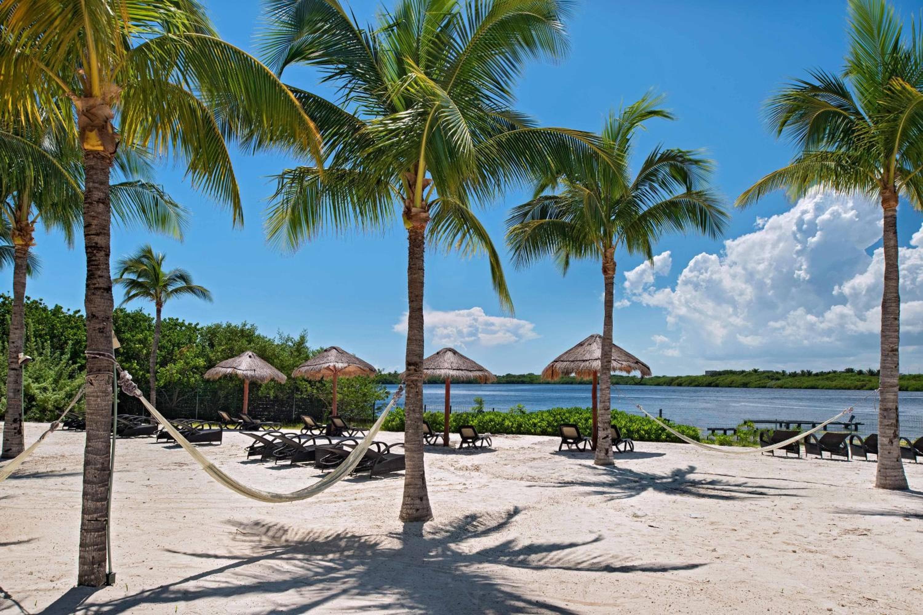 The Westin Cancún Resort Villas & Spa — 5