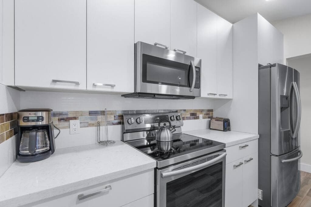 Spacious Living w/ Heated Pool + Outdoor Patio — 17