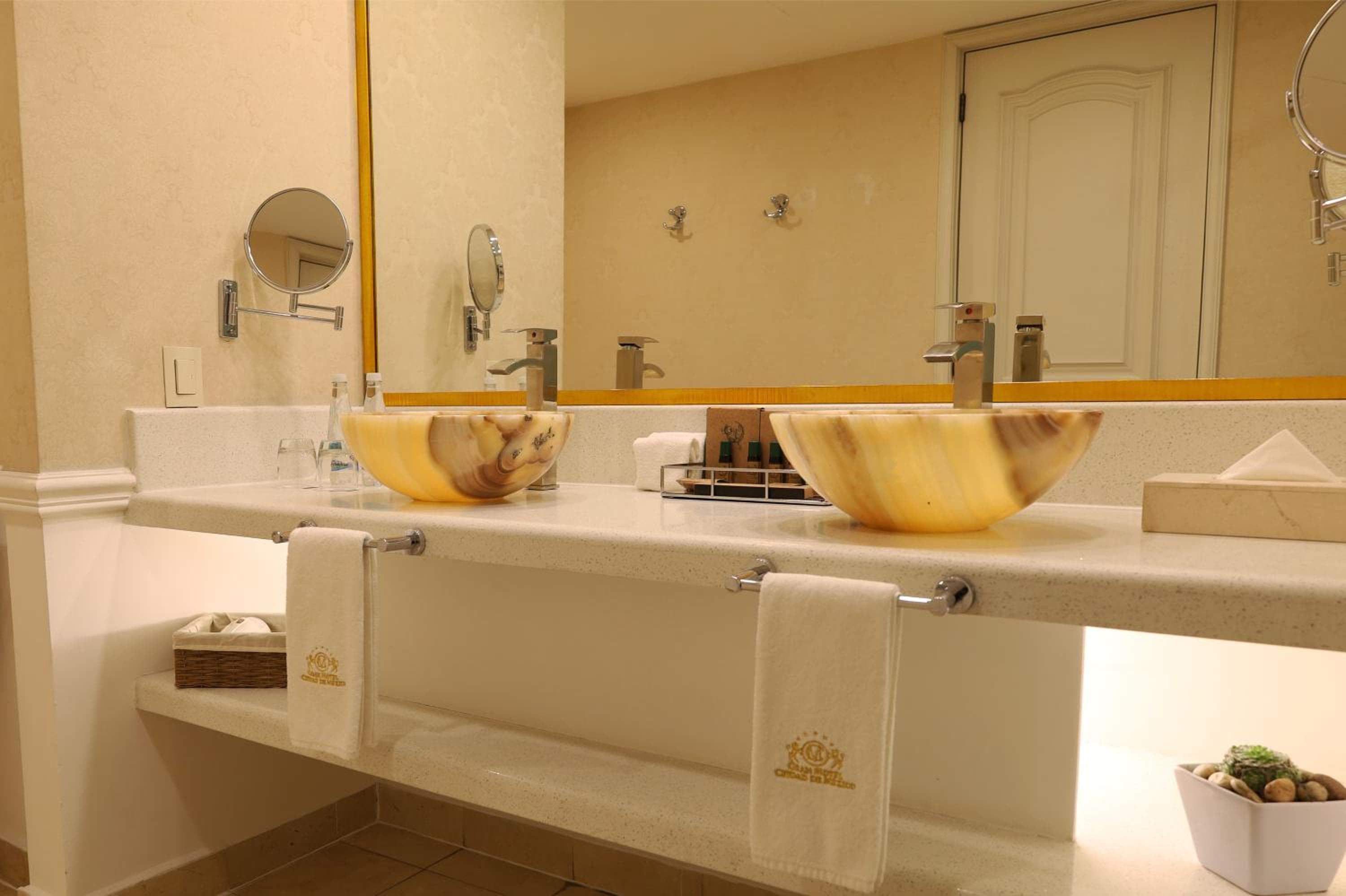 Gran Hotel Ciudad de México Zócalo View hotel, Avenida 16 de Septiembre 82, Mexico City, Mexico — photo 30