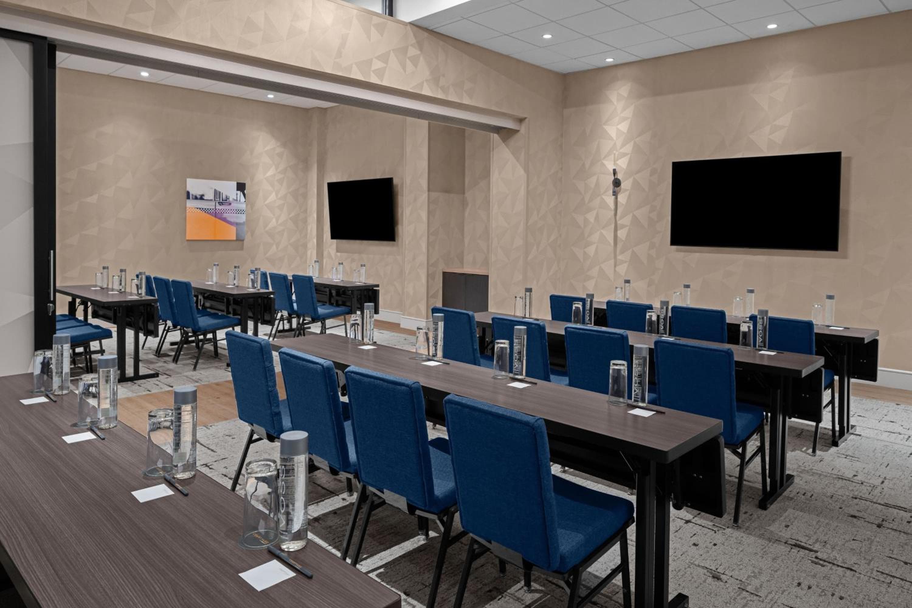 Courtyard by Marriott New York World Trade Center Area — 29