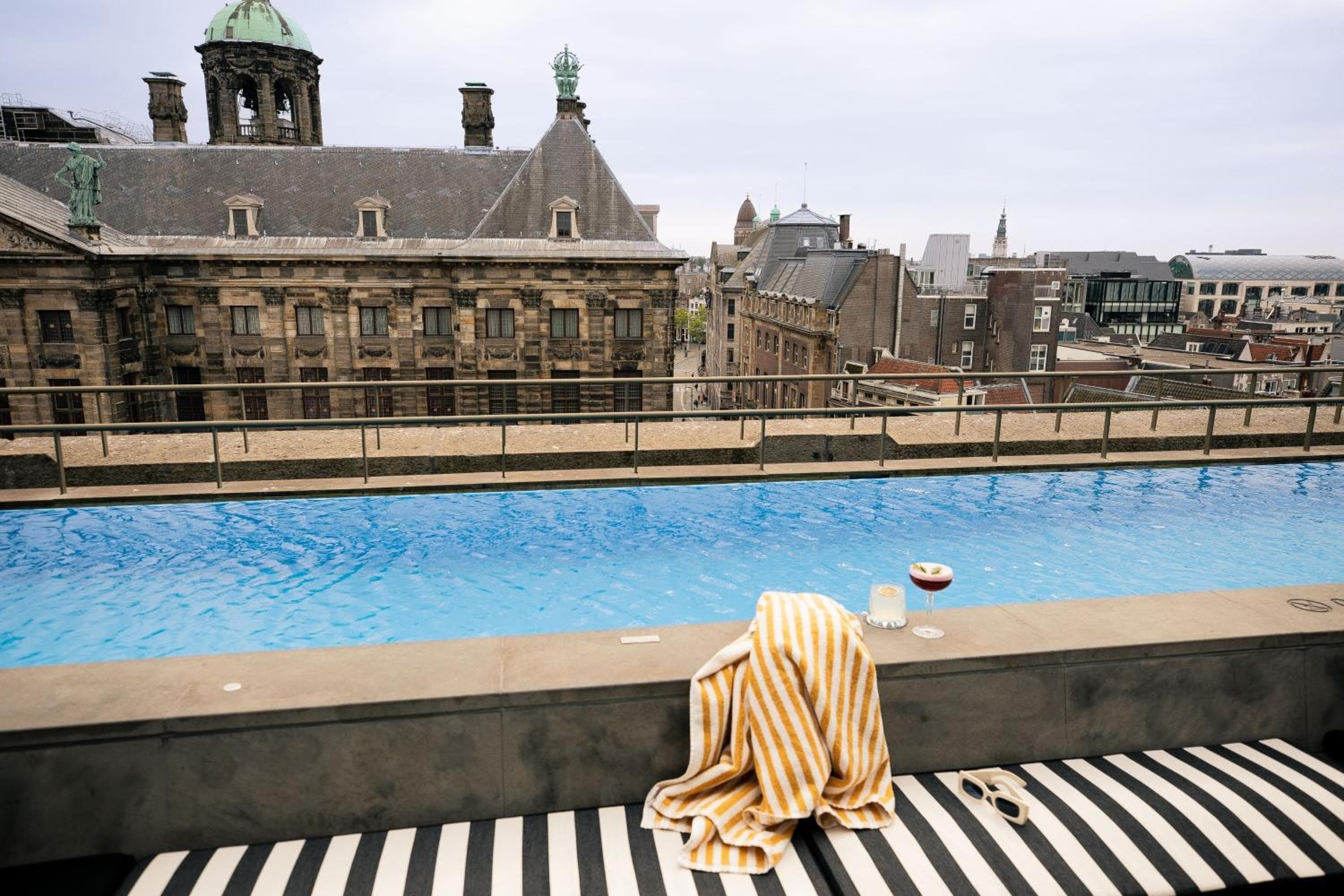 W Amsterdam — 7