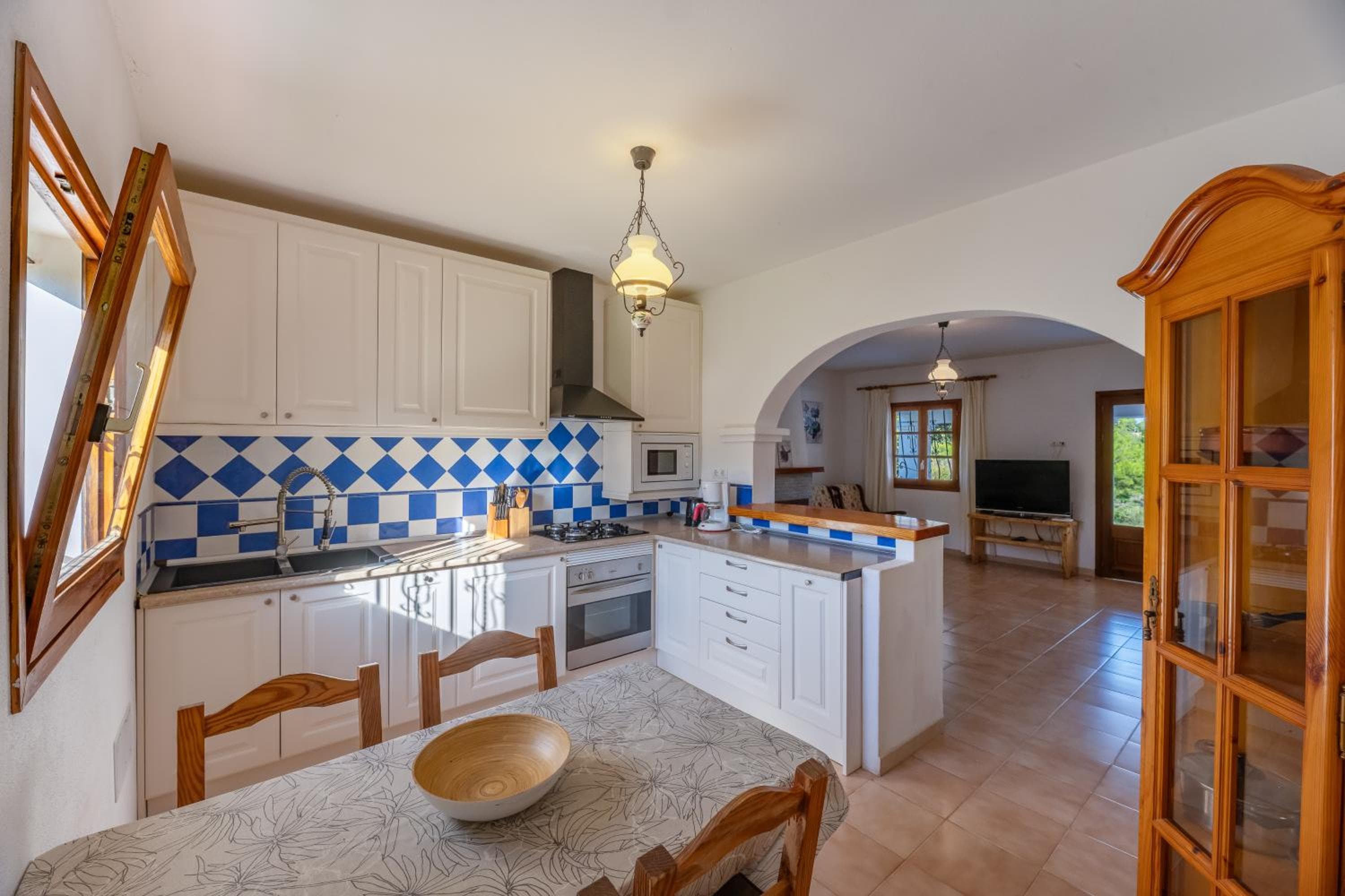 VILLA GRANDE PARADISO — 7