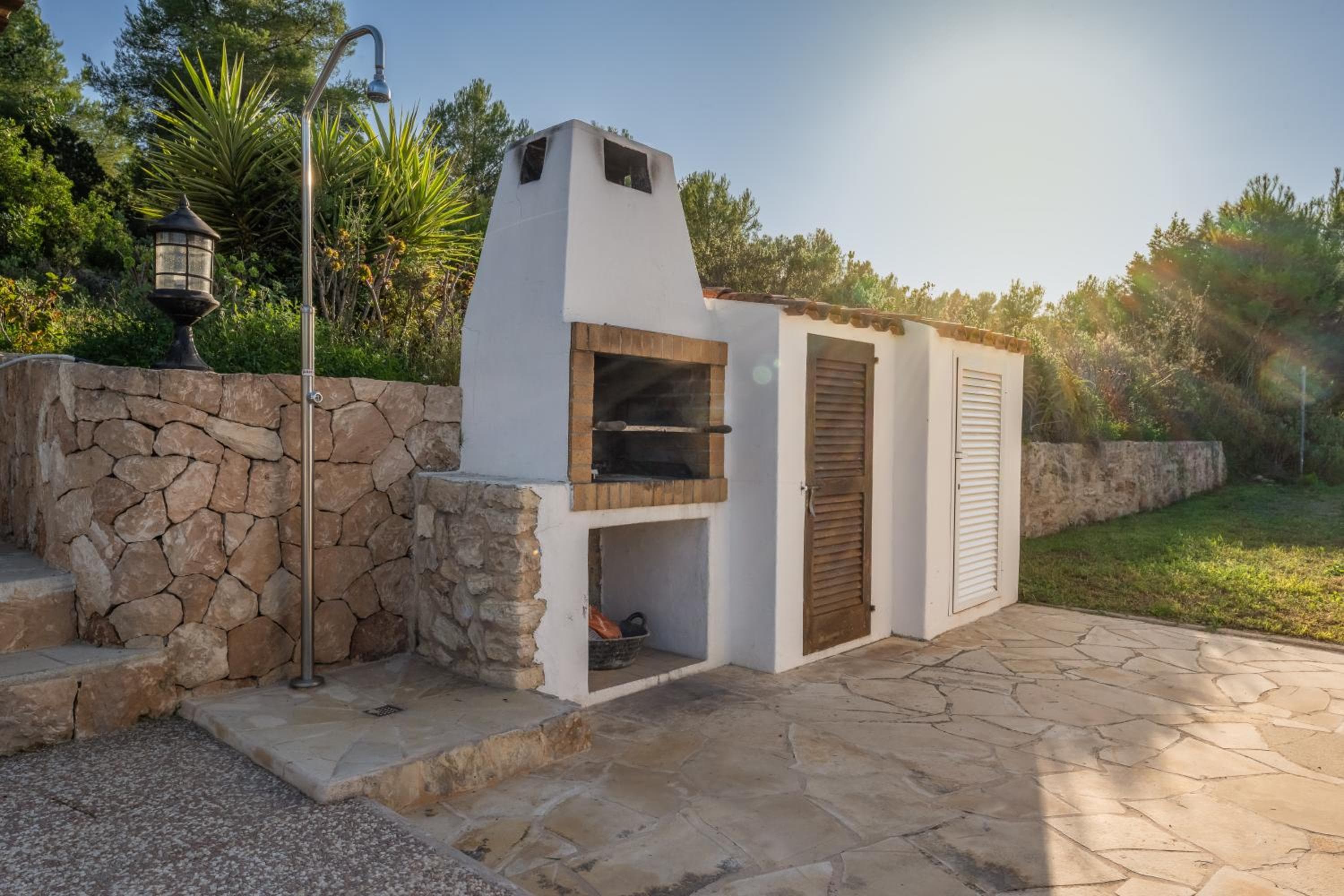 VILLA GRANDE PARADISO — 19