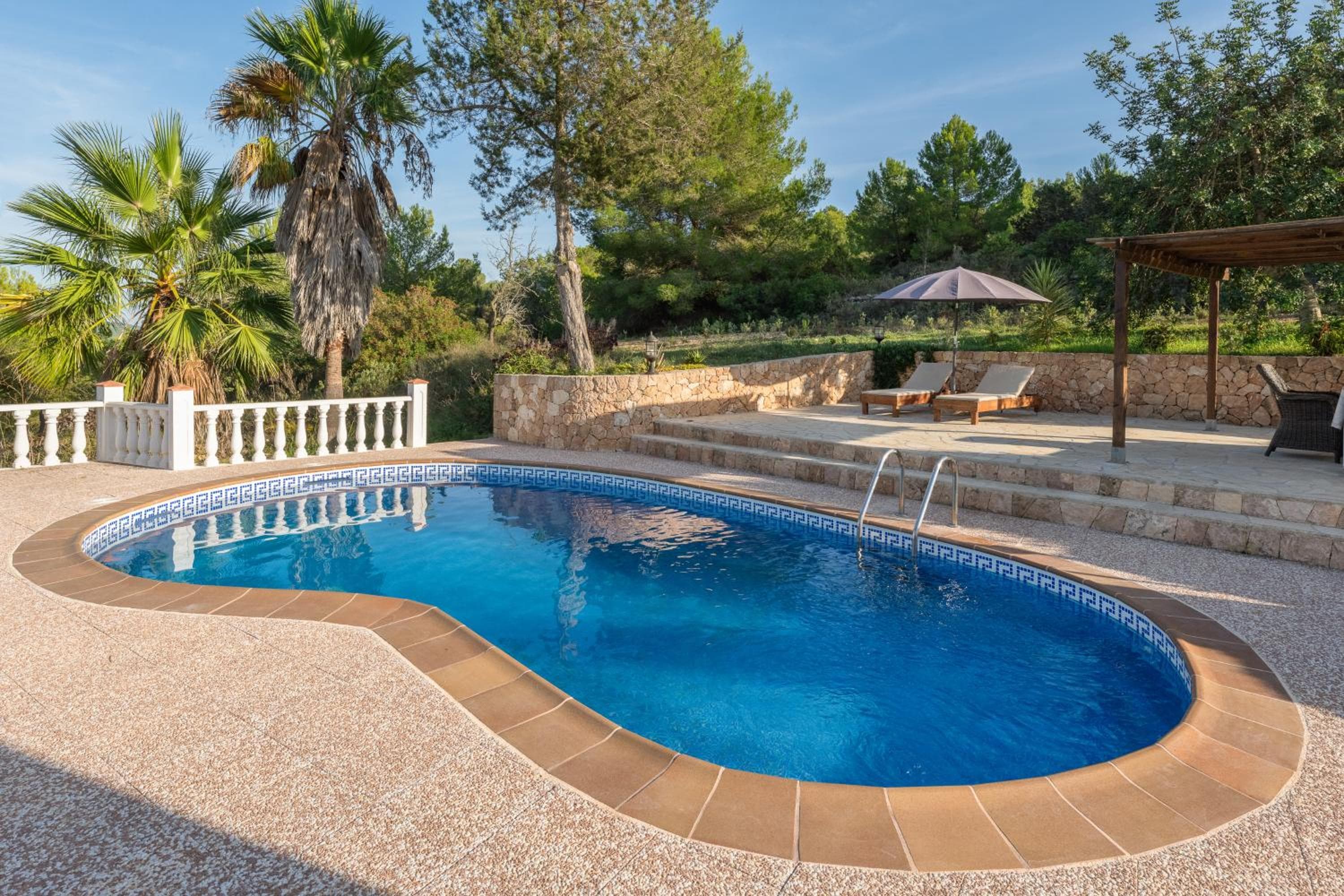 VILLA GRANDE PARADISO — 21