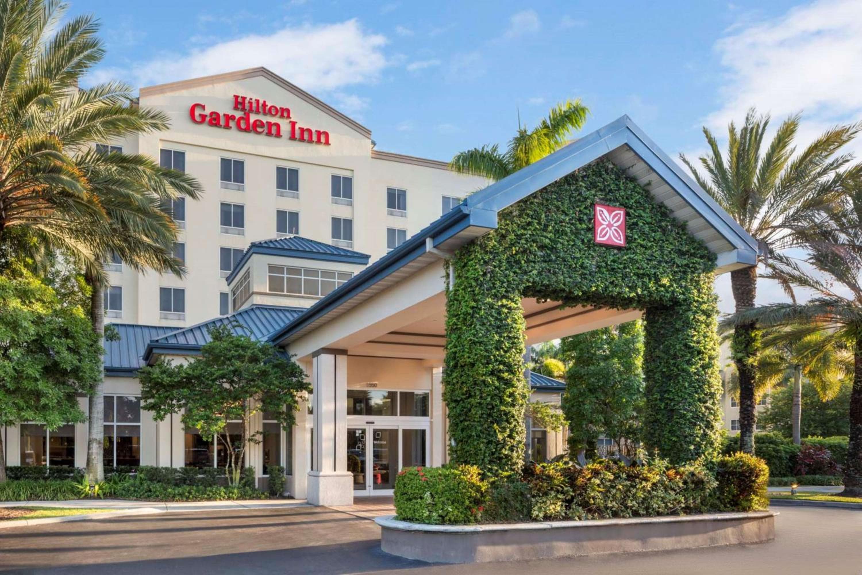 Hilton Garden Inn Miami Airport West — 1