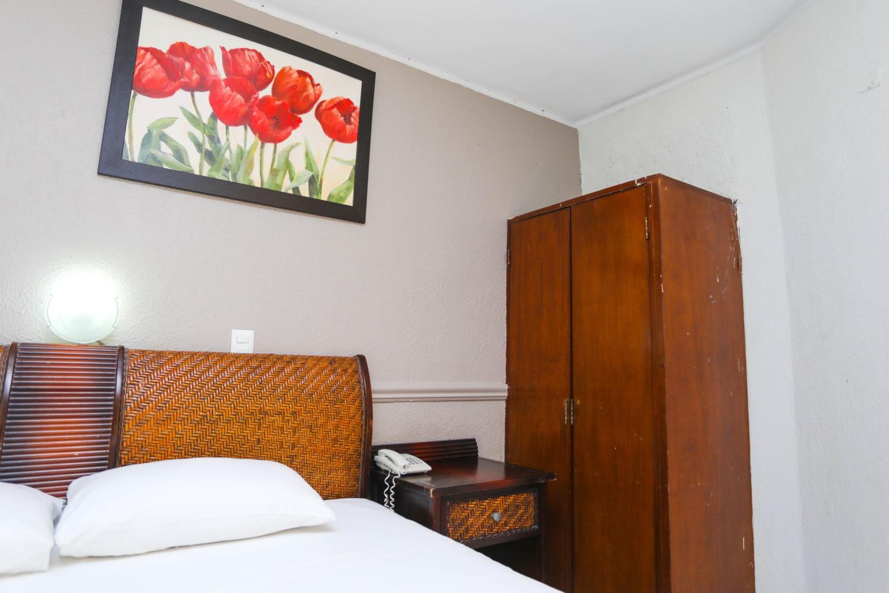 Hotel Parador — 21