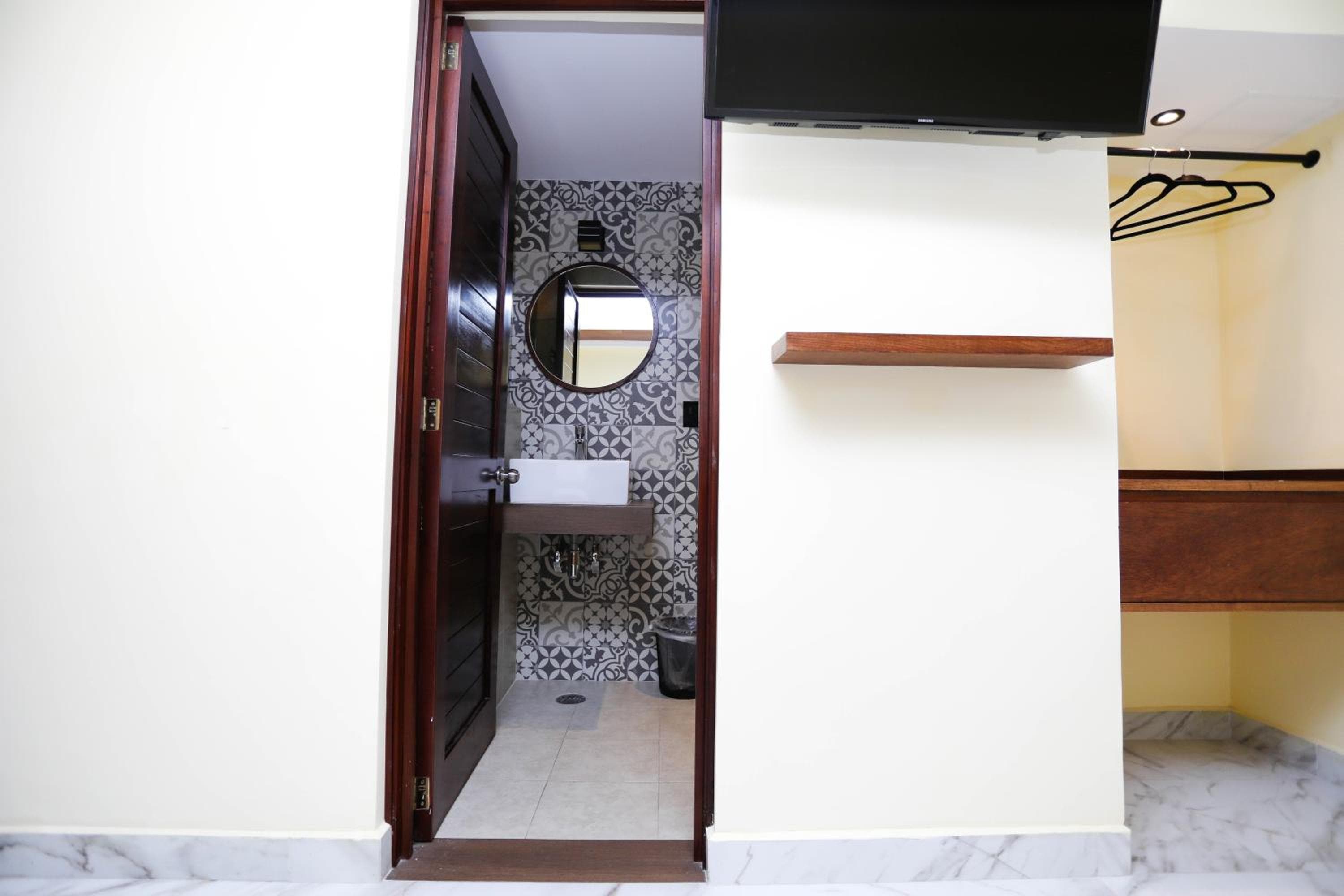 Hotel Parador — 15