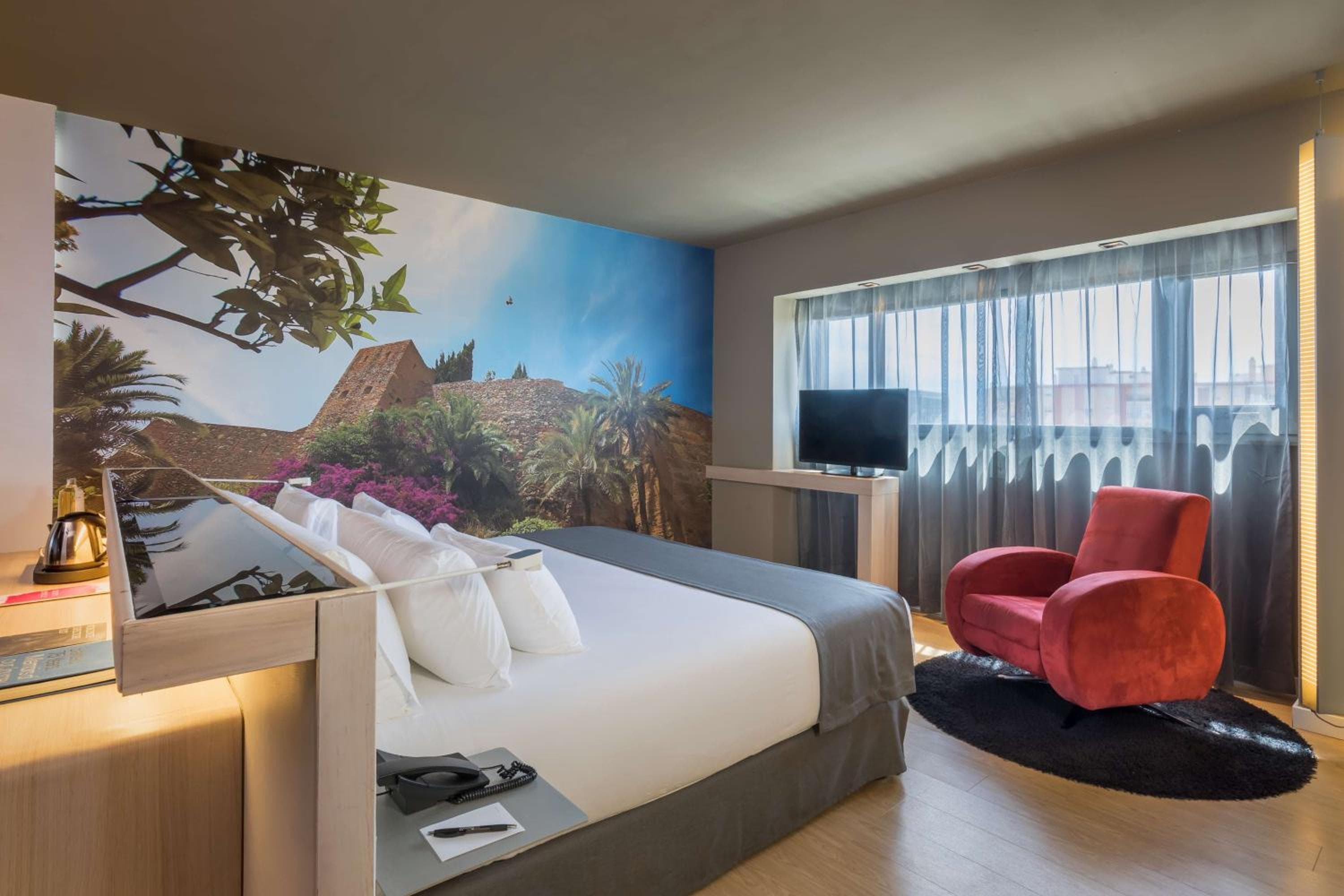 Barceló Malaga — 10