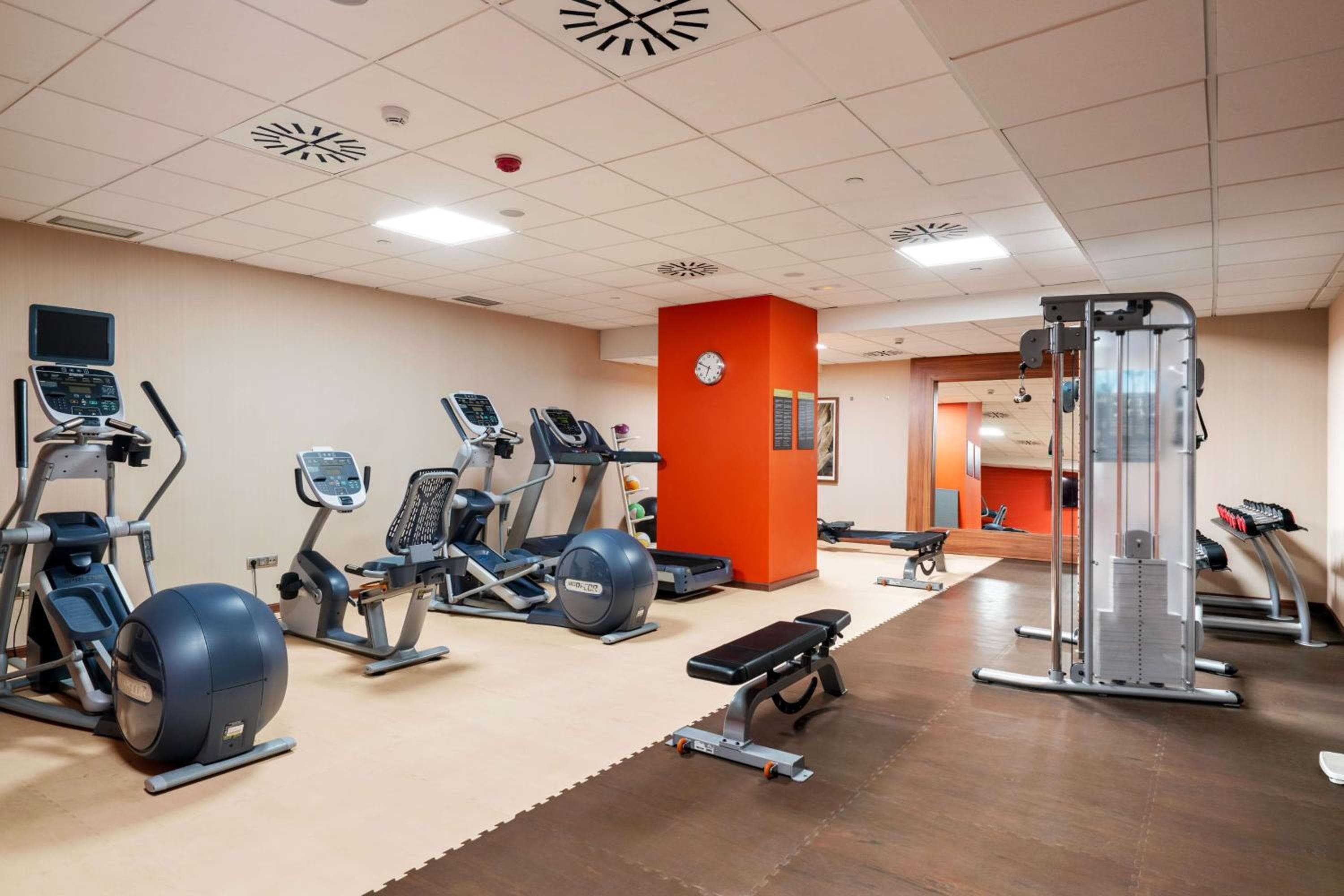 Hilton Garden Inn Sevilla — 14