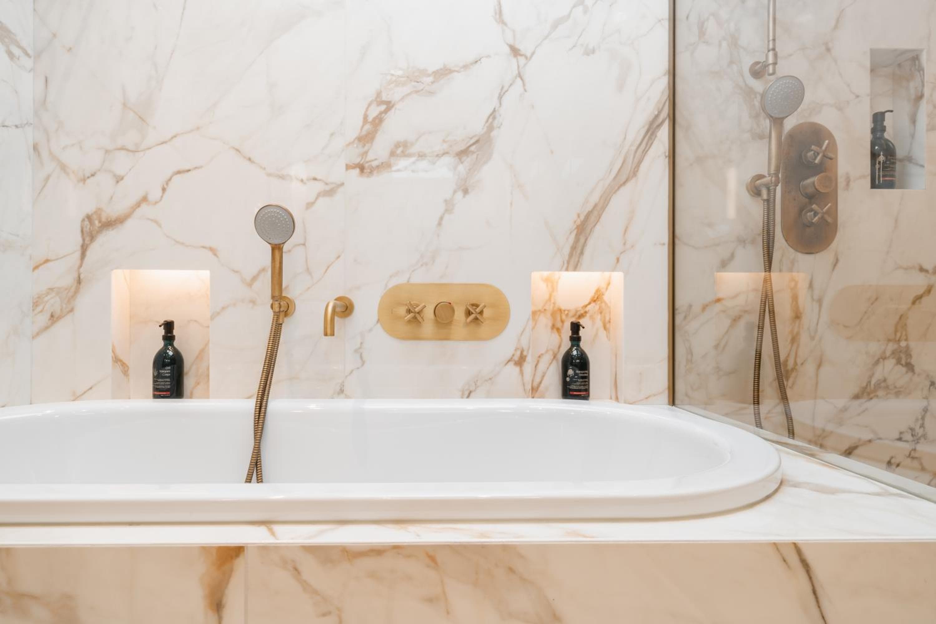 Hotel Madison — 25