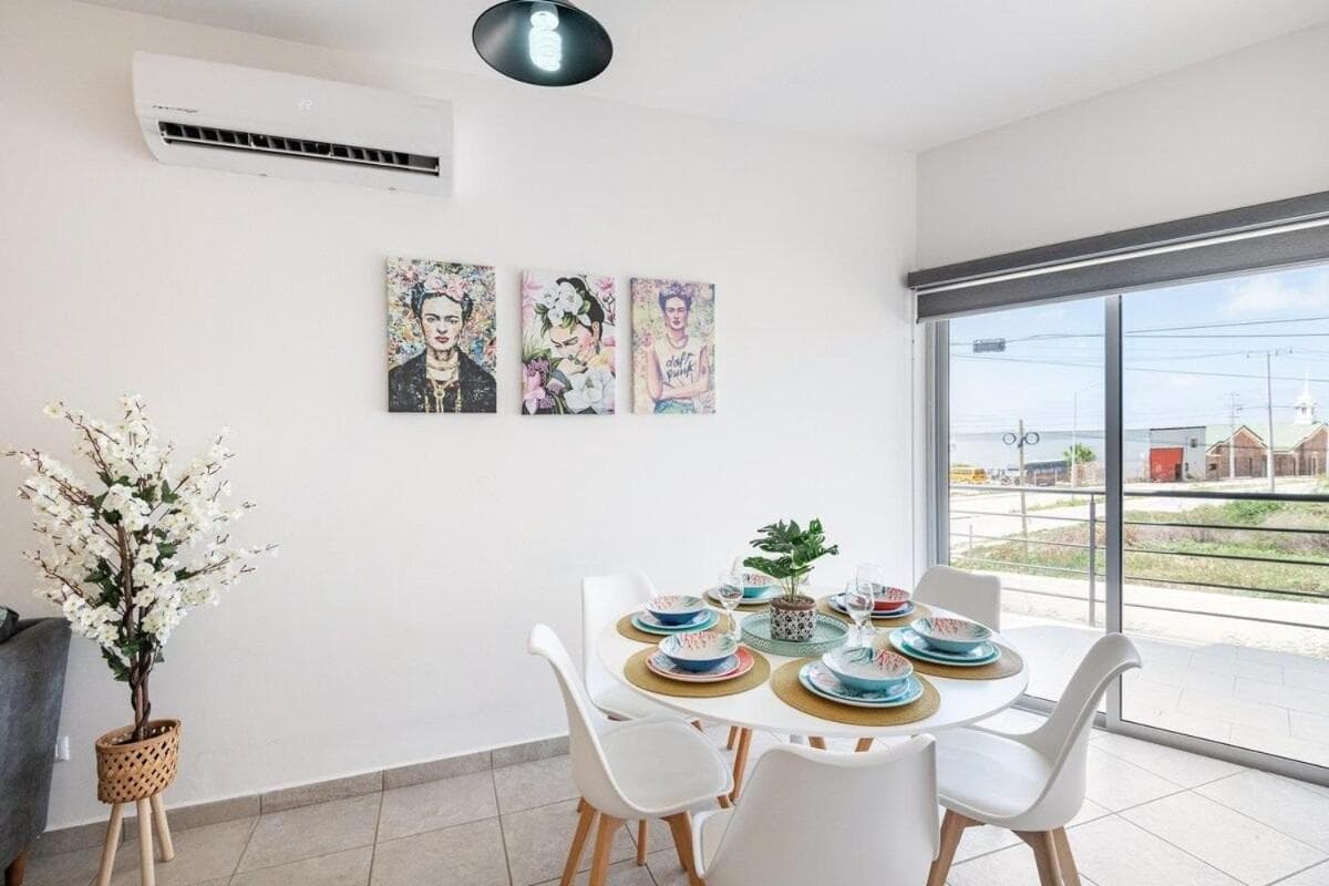 Primer Piso condo , 3 Recamaras+2.5 baños +alberca — 28